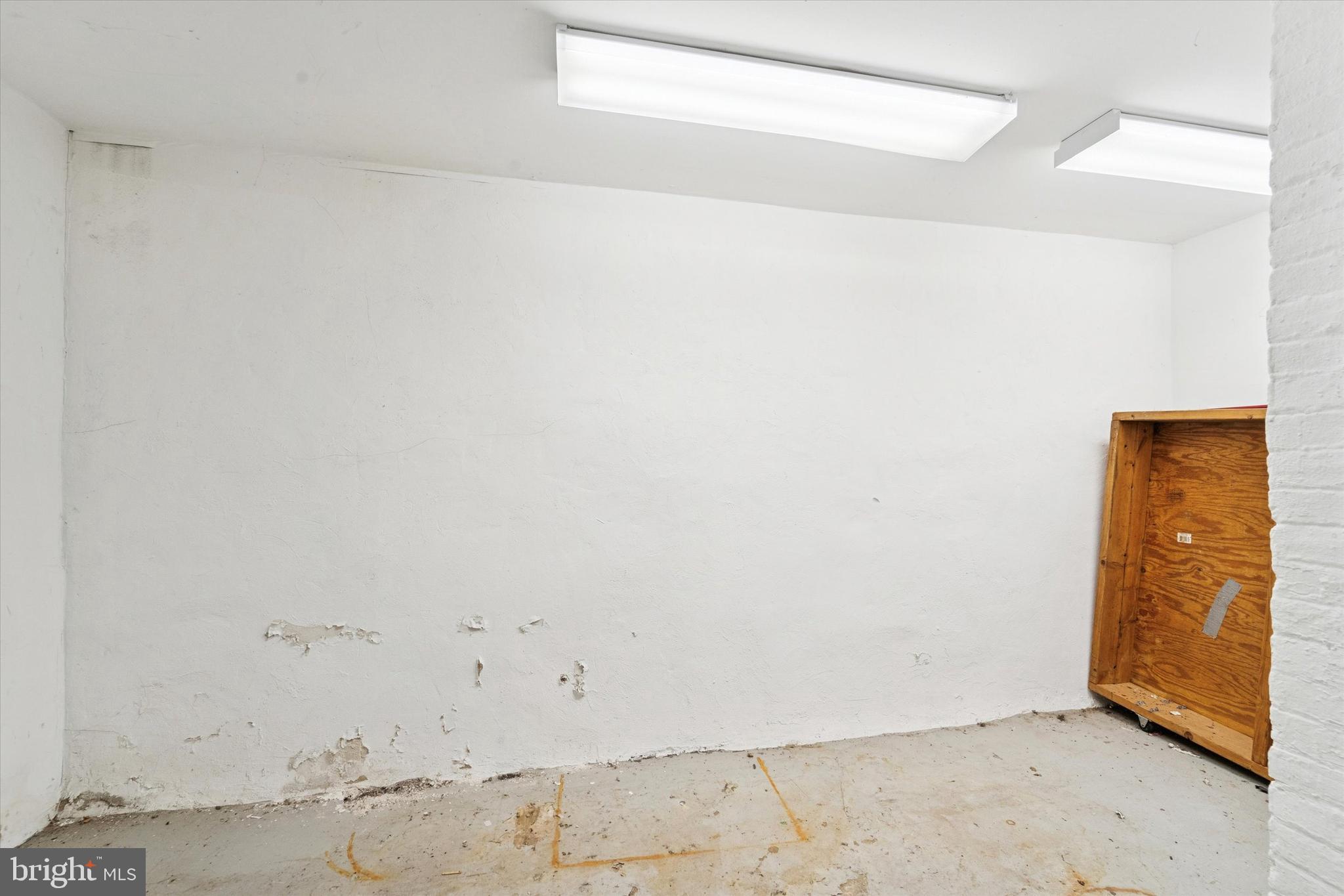 RITTENHOUSE SQUARE - Residential Income