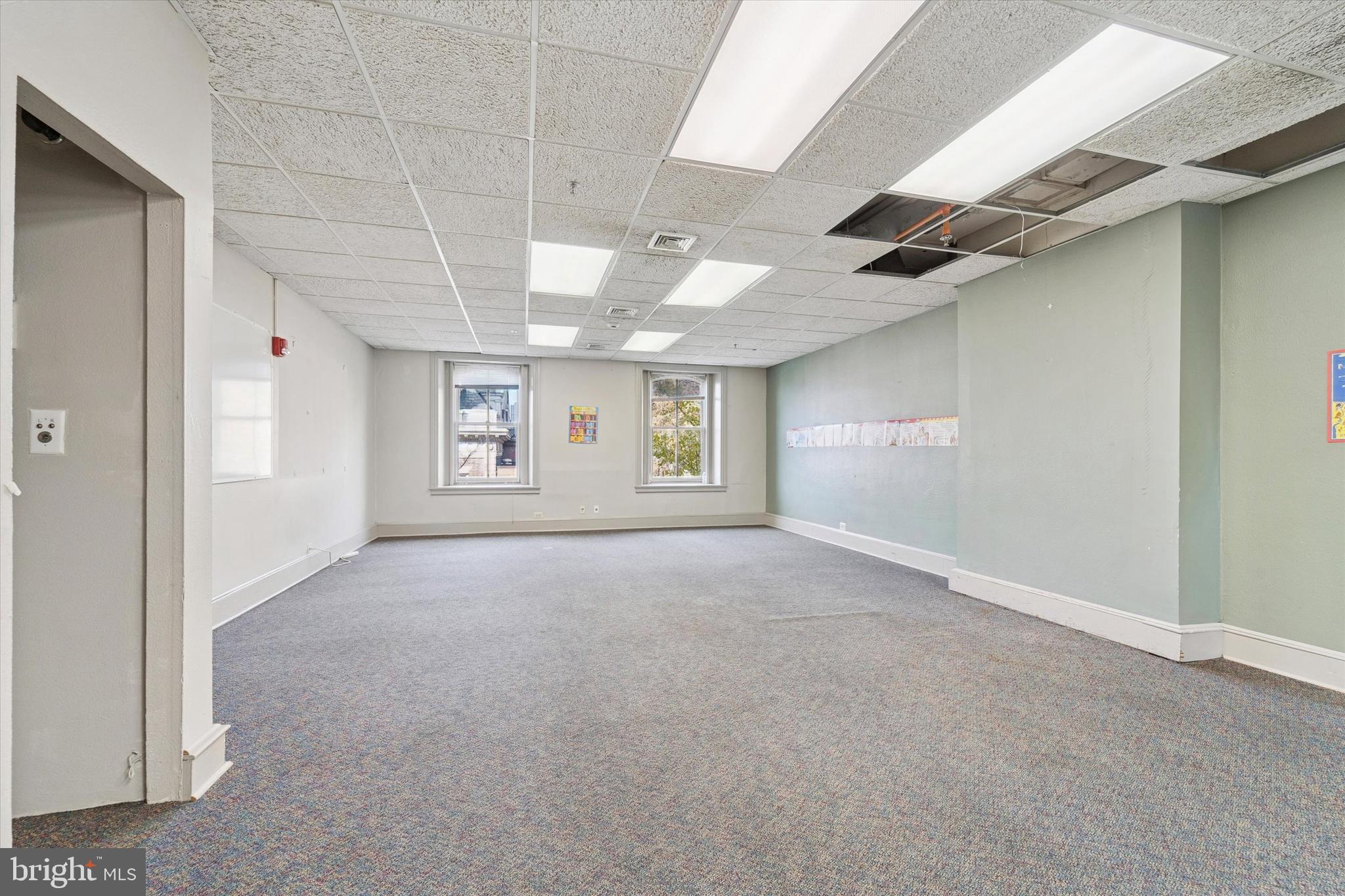 RITTENHOUSE SQUARE - Residential Income