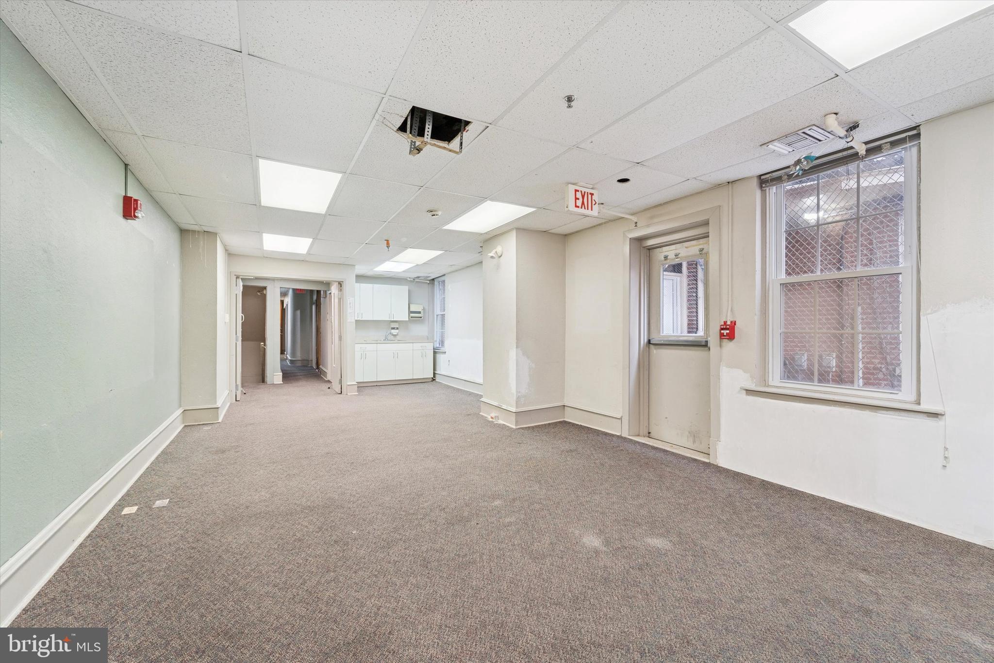 RITTENHOUSE SQUARE - Residential Income