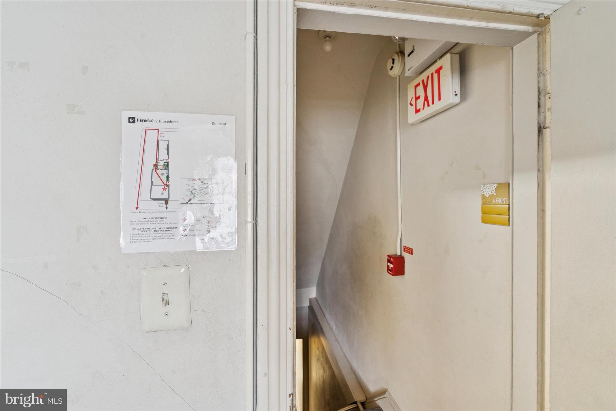 RITTENHOUSE SQUARE - Residential Income