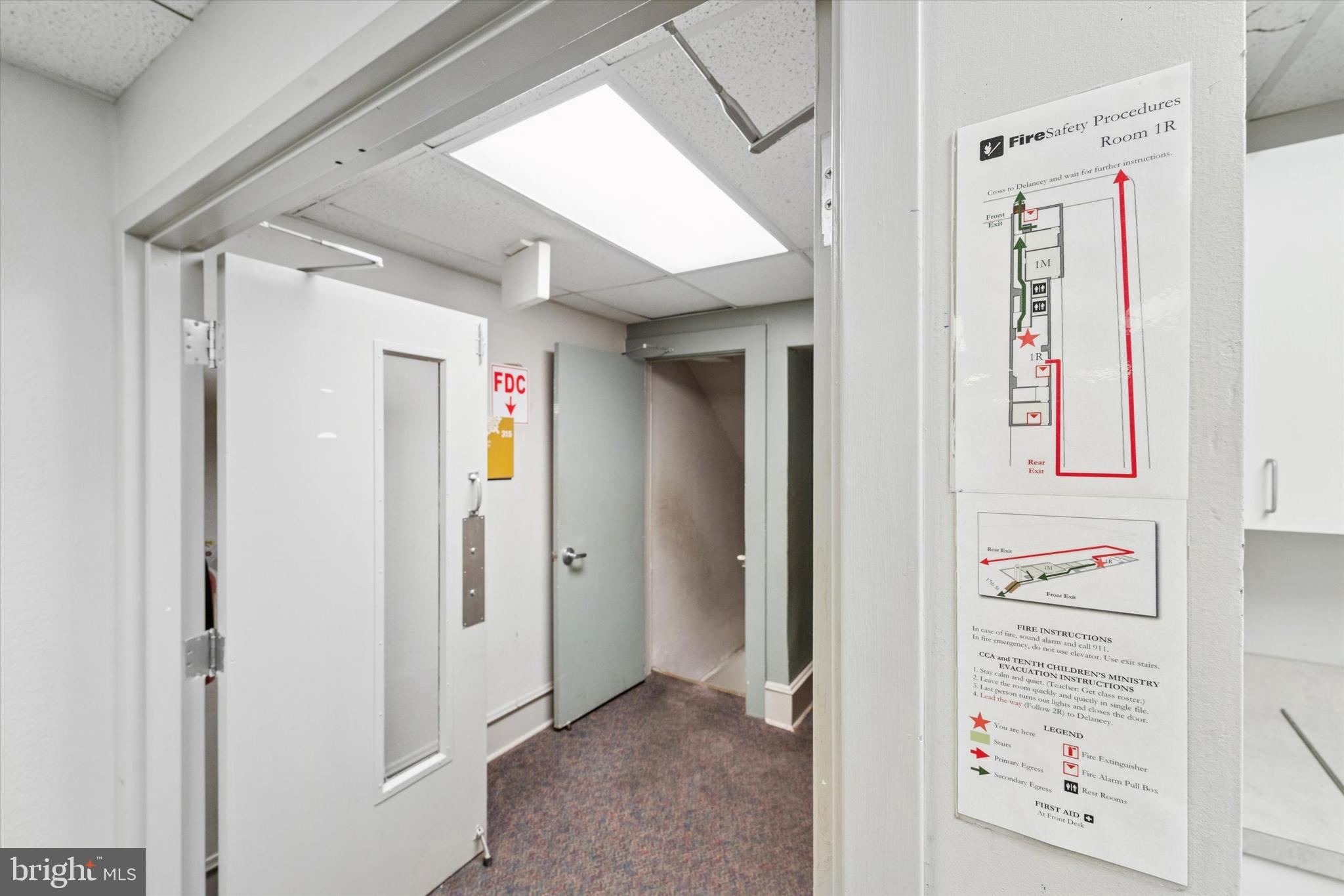 RITTENHOUSE SQUARE - Residential Income