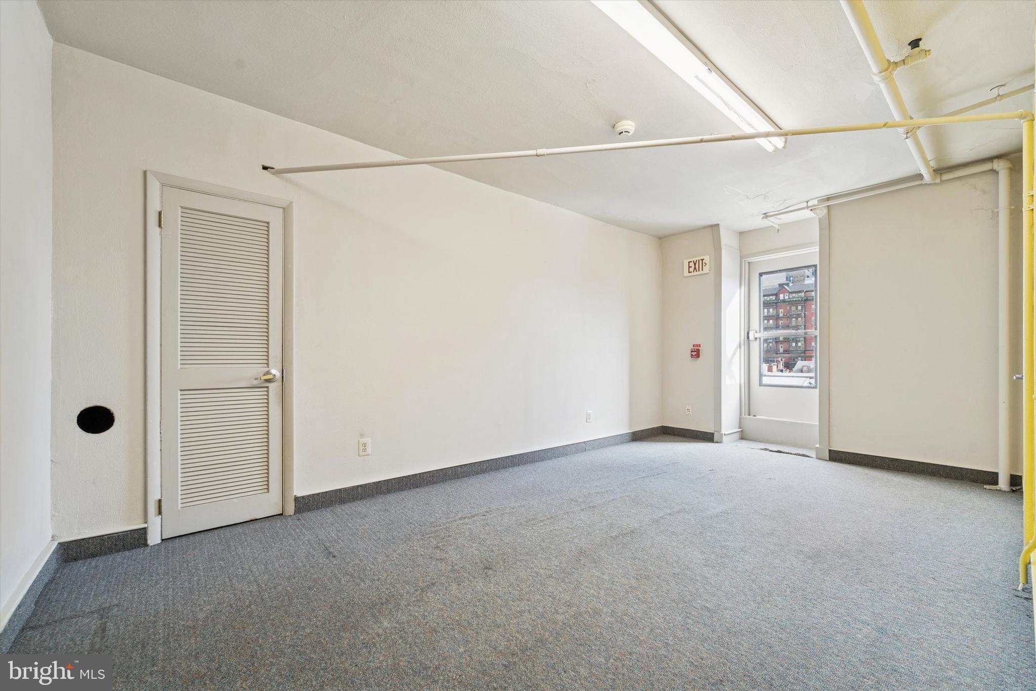 RITTENHOUSE SQUARE - Residential Income