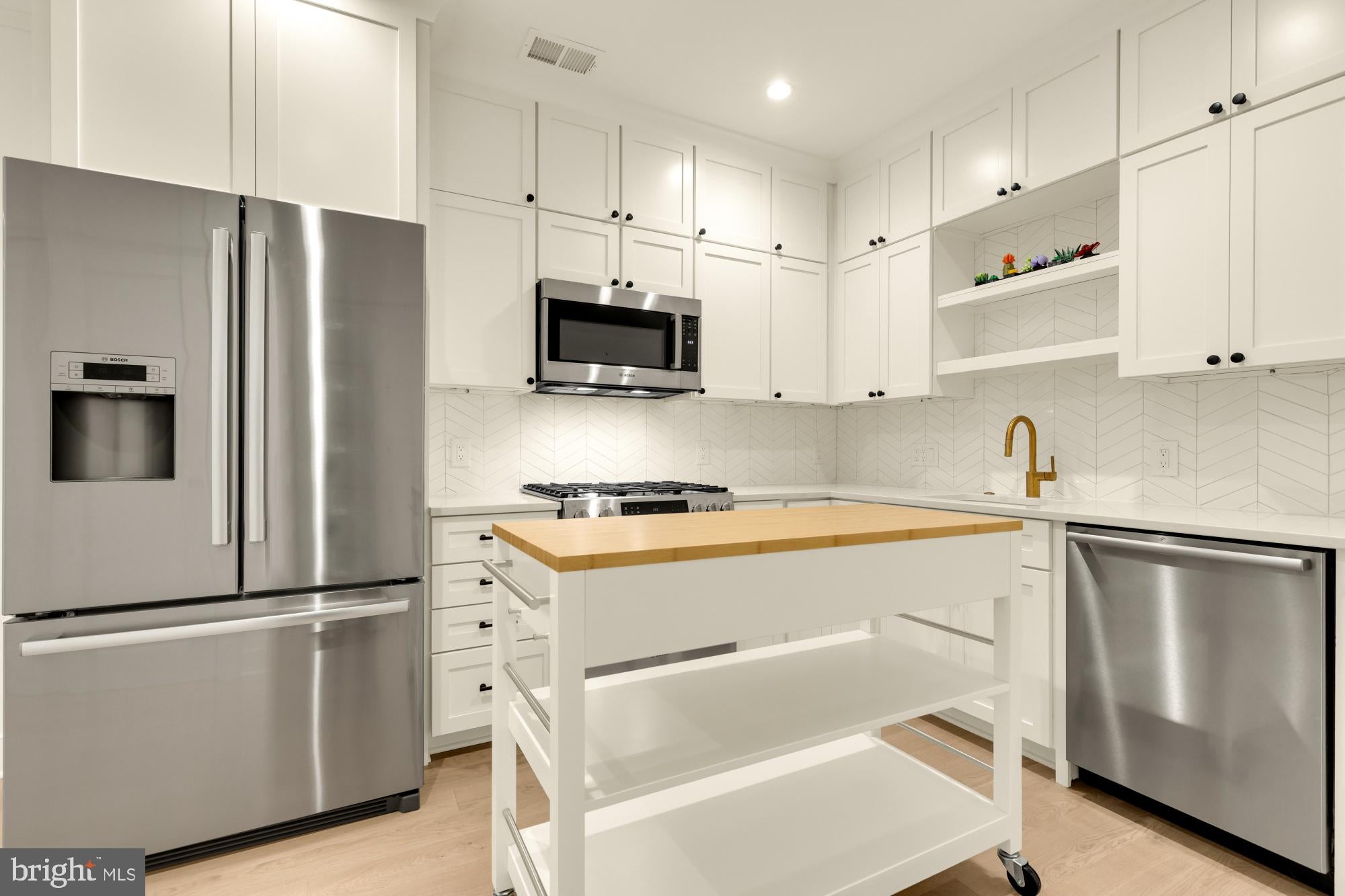 1313 11TH STREET NW 5