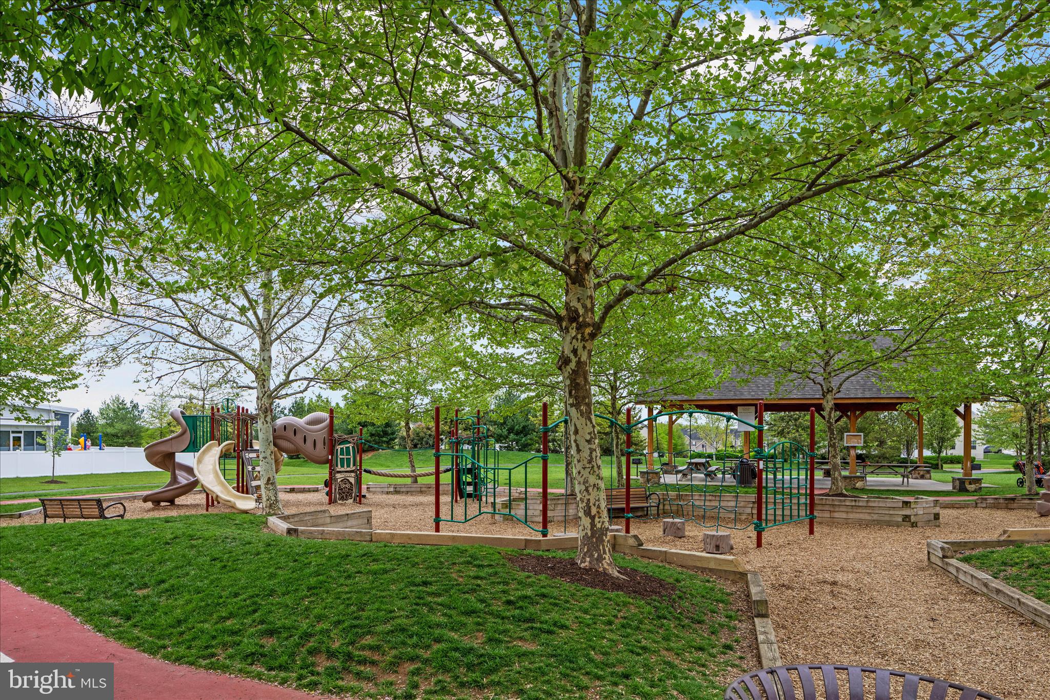 SNOWDEN BRIDGE - Residential