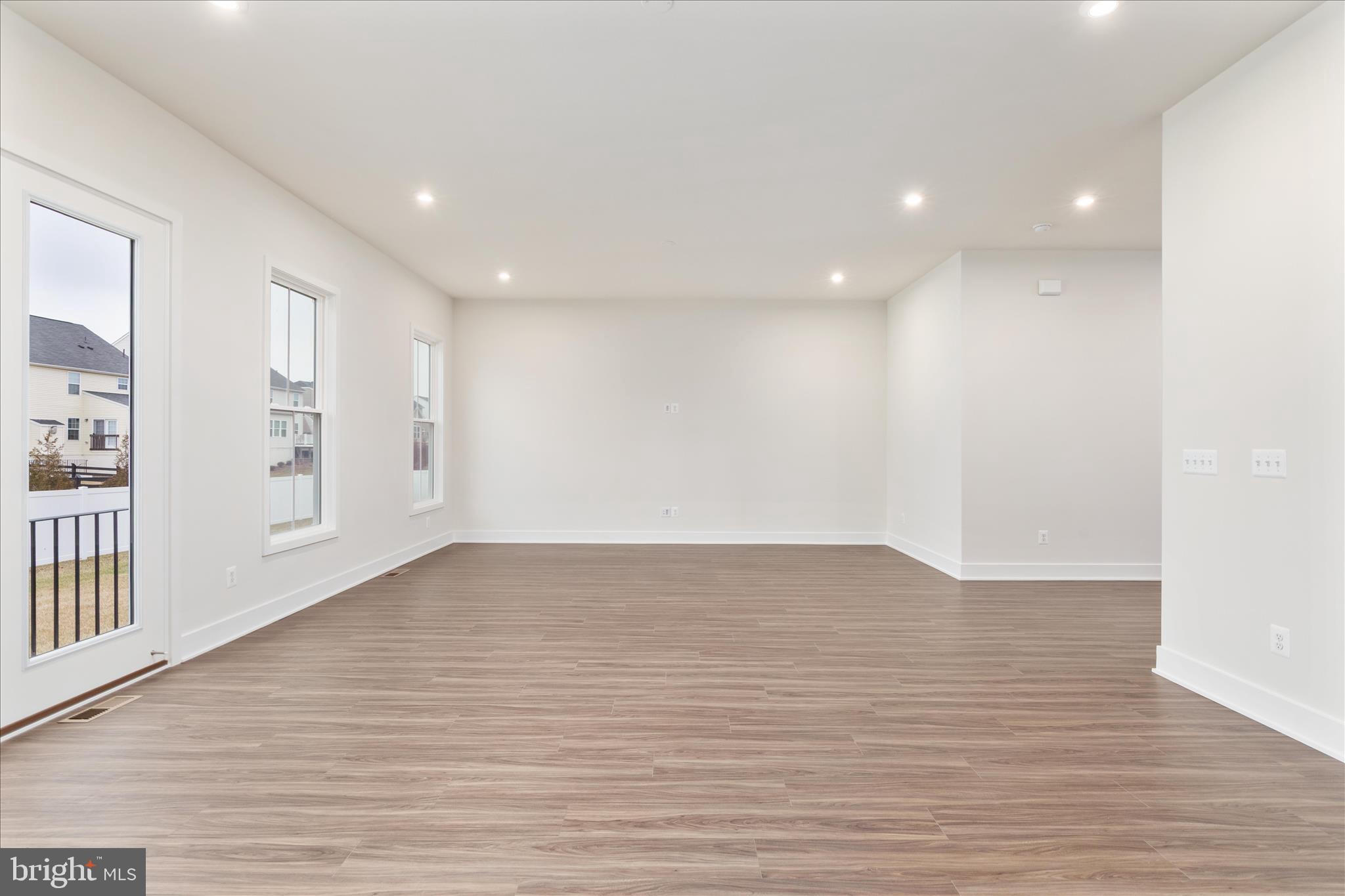 SNOWDEN BRIDGE - Residential