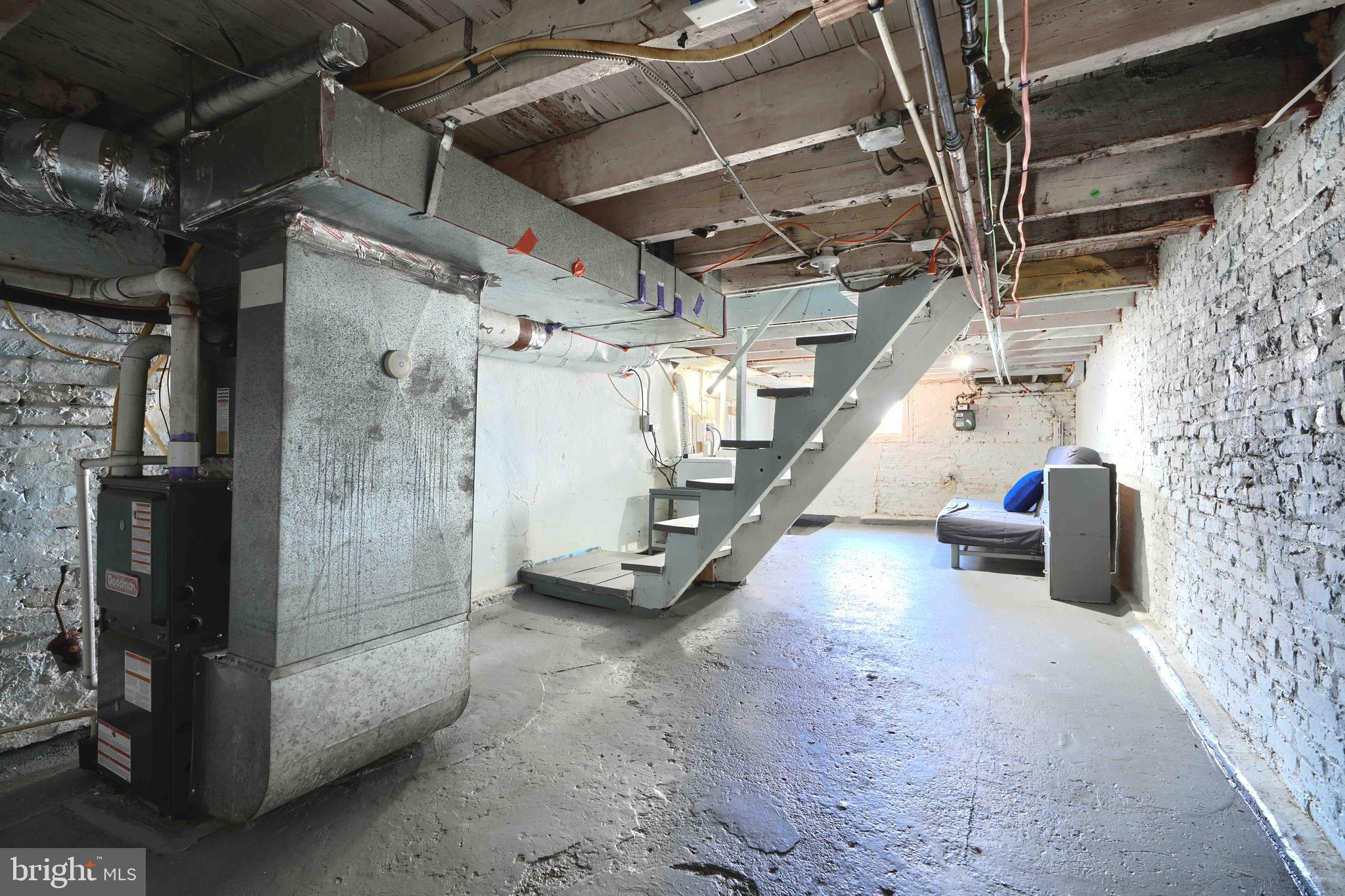 HIGHLANDTOWN - Residential