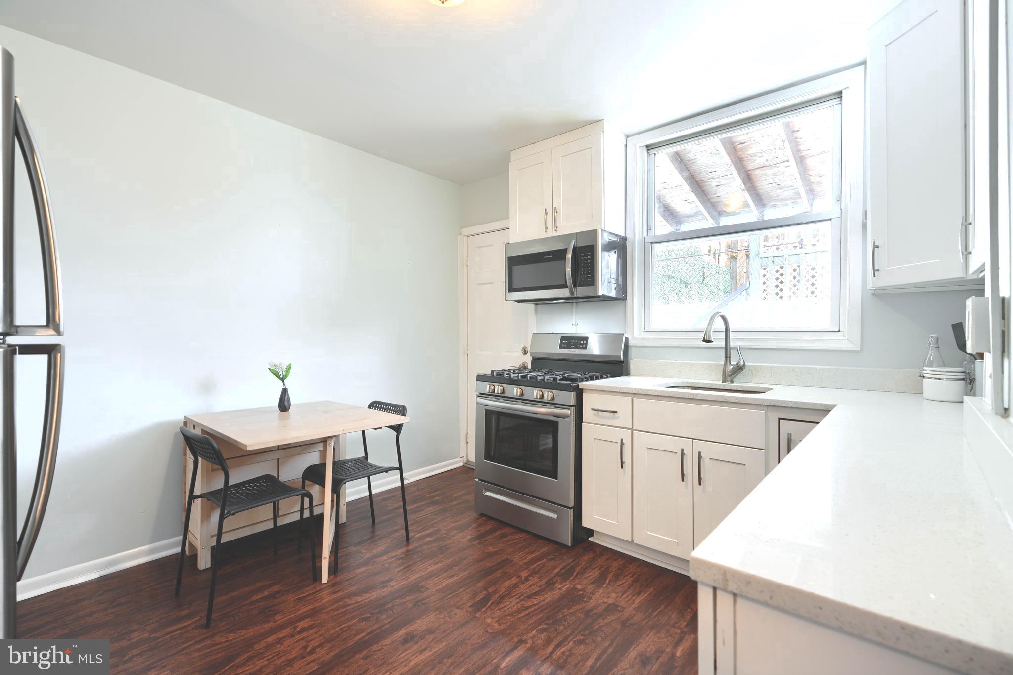 HIGHLANDTOWN - Residential