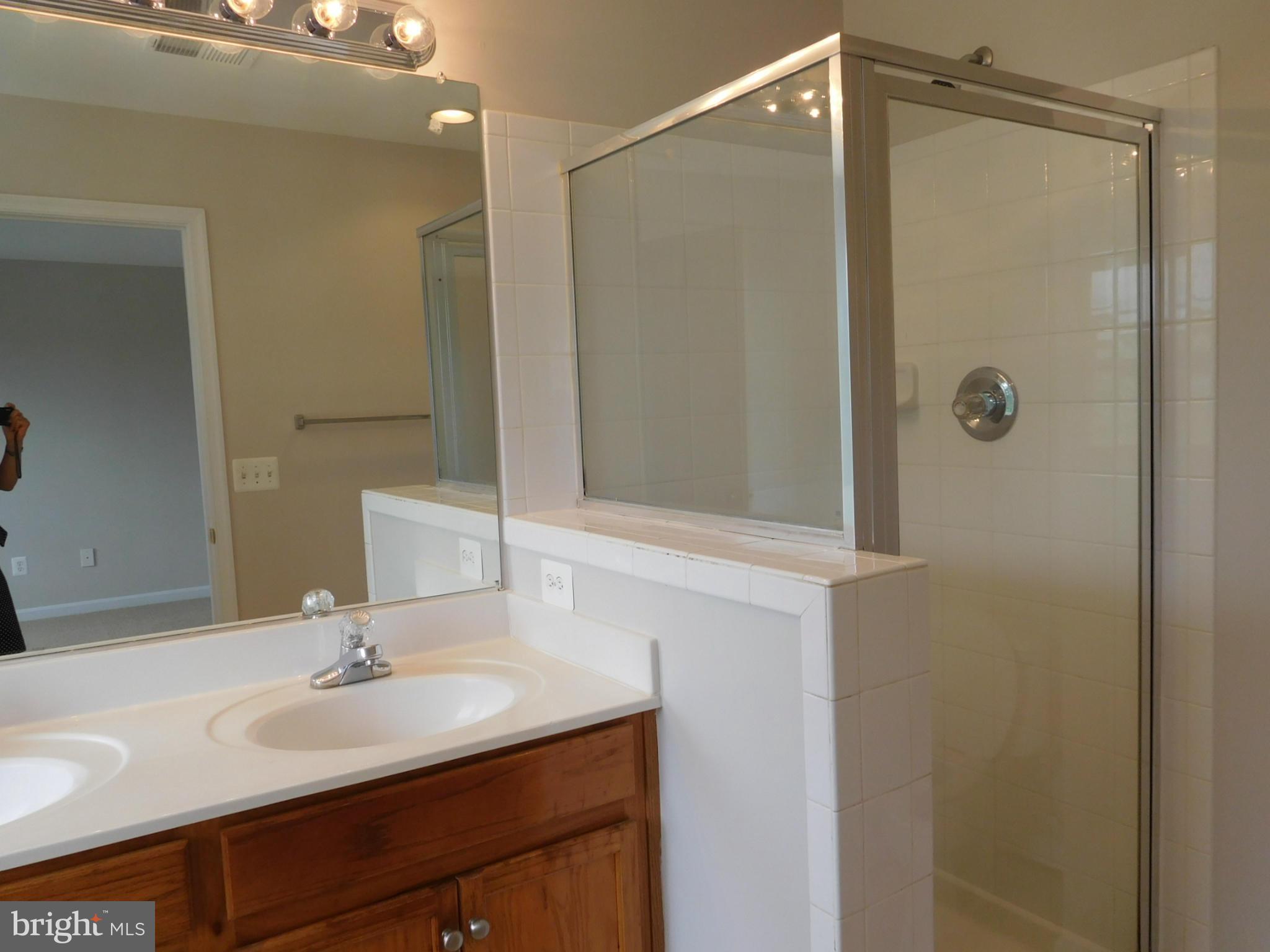 RIPPON LANDING - Residential