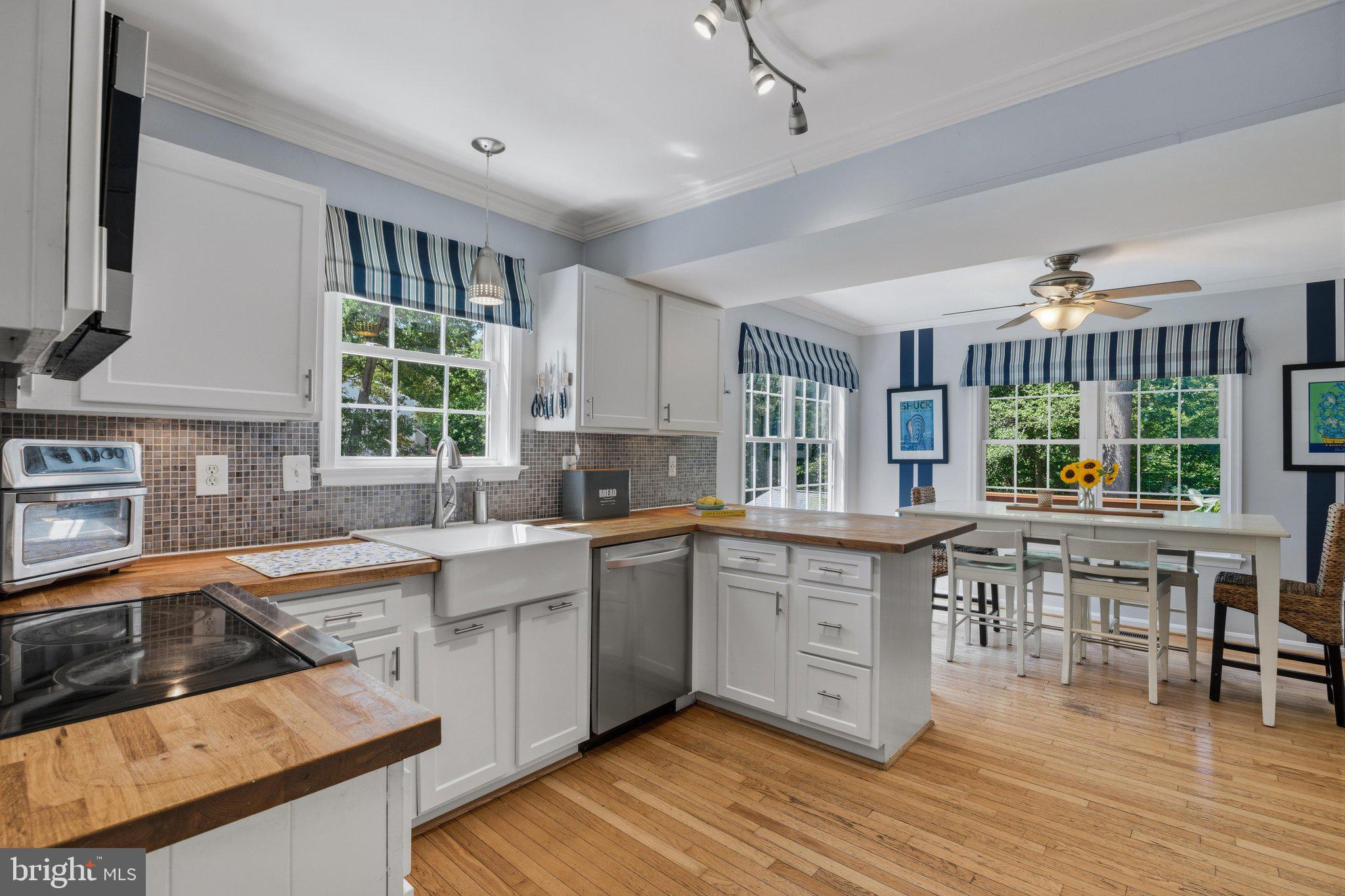 233 CIRCLE ROAD