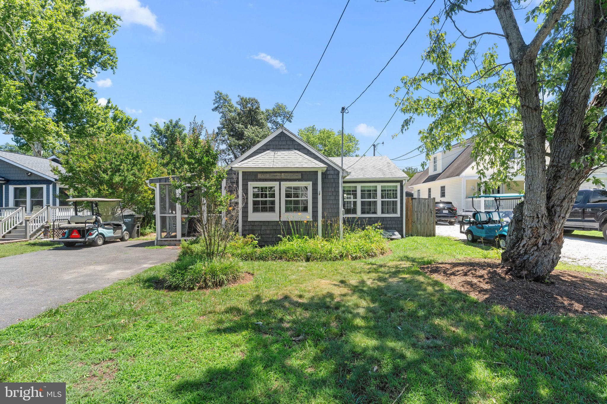 716 BANCROFT AVENUE