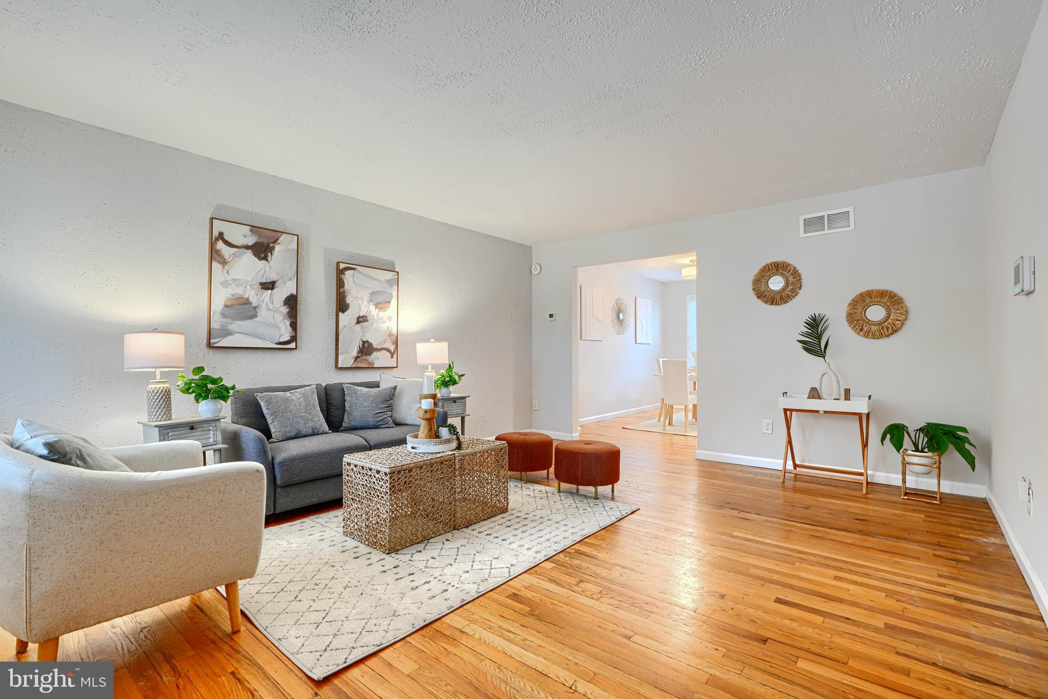 HAWTHORNE - Residential