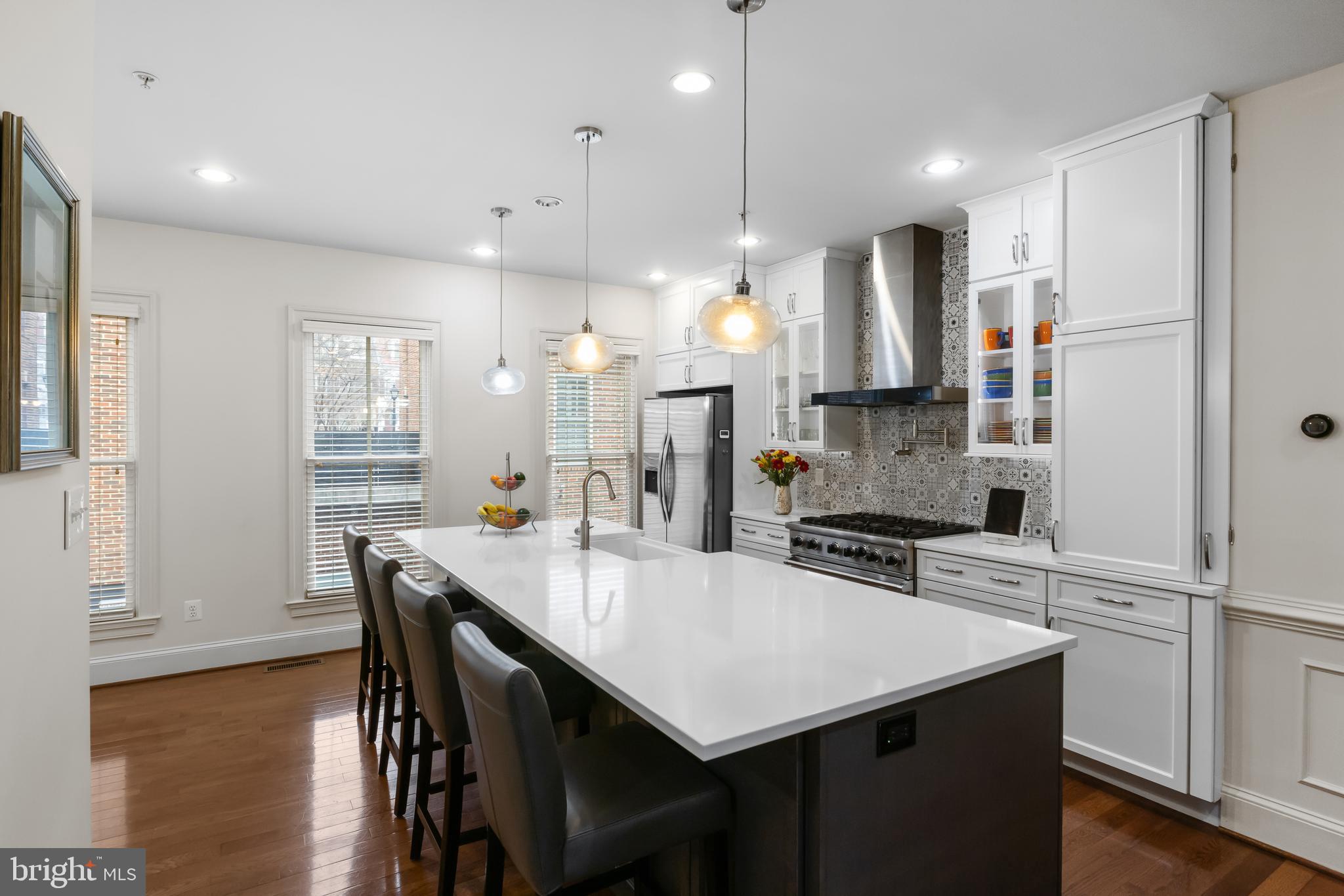 CHATHAM SQUARE - Residential