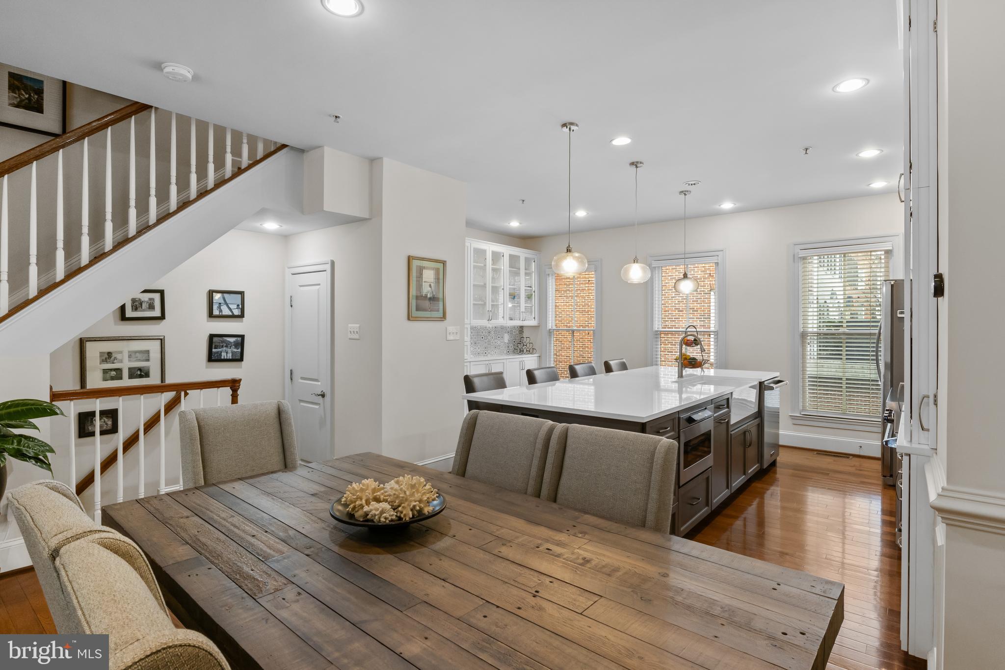 CHATHAM SQUARE - Residential