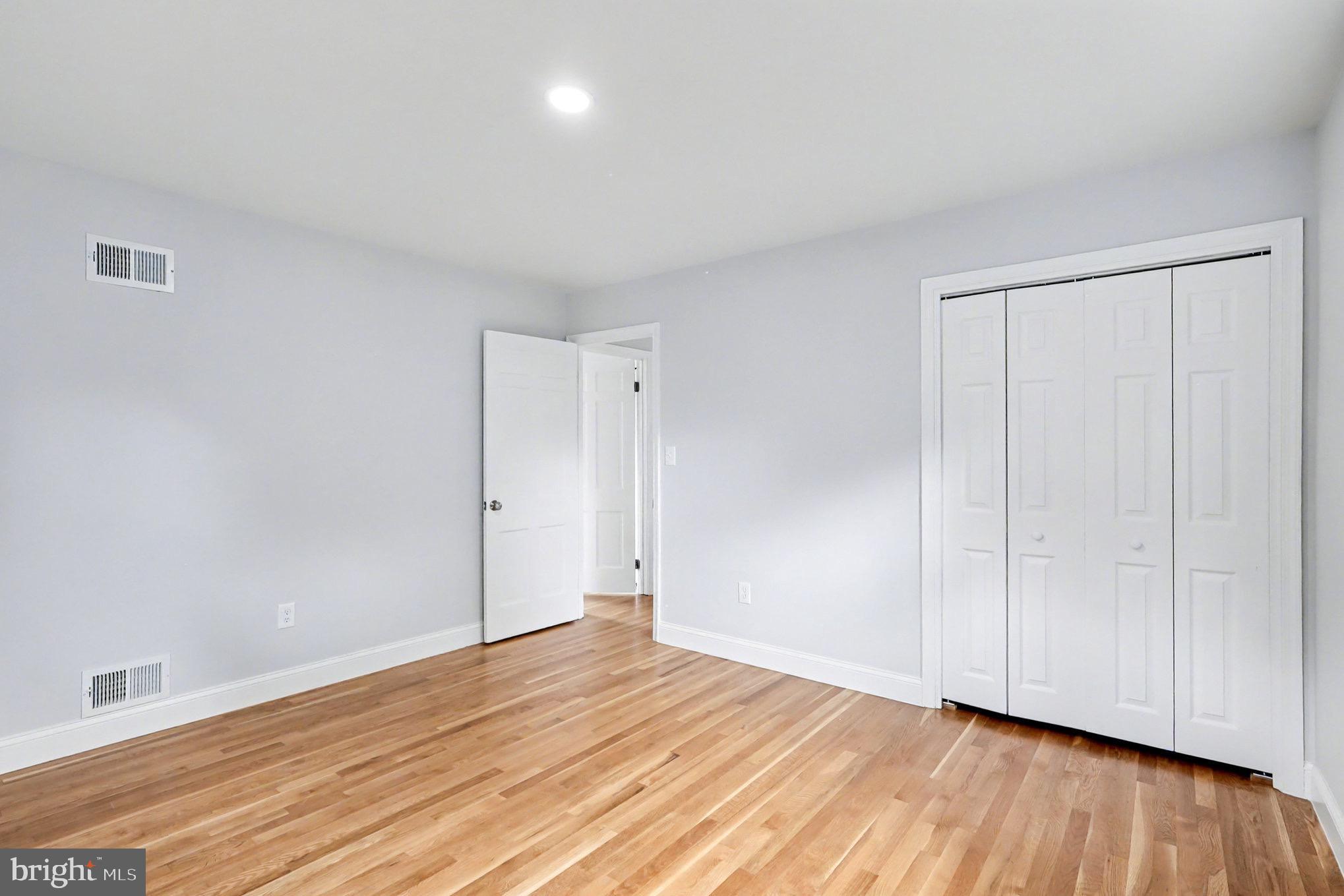 LAYHILL VILLAGE - Residential