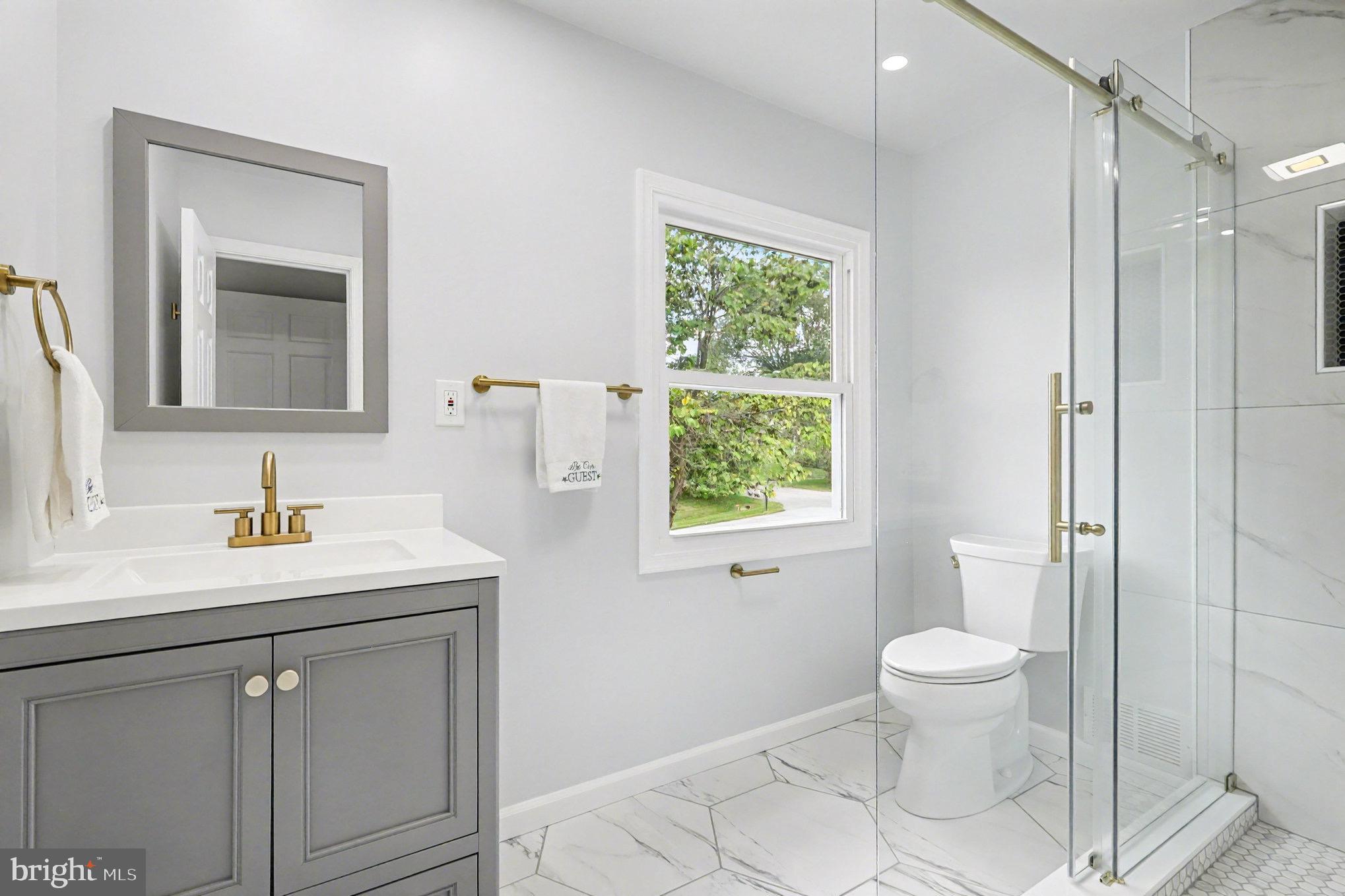 LAYHILL VILLAGE - Residential