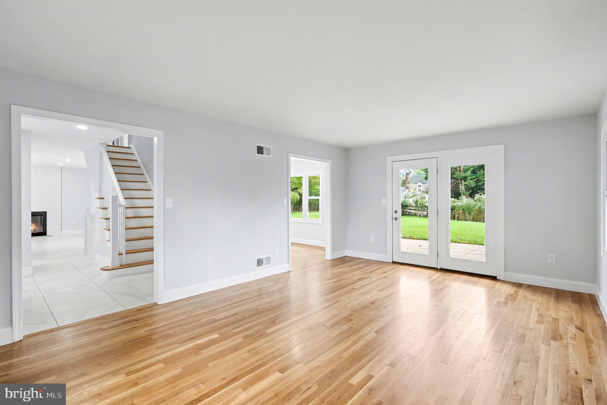 LAYHILL VILLAGE - Residential