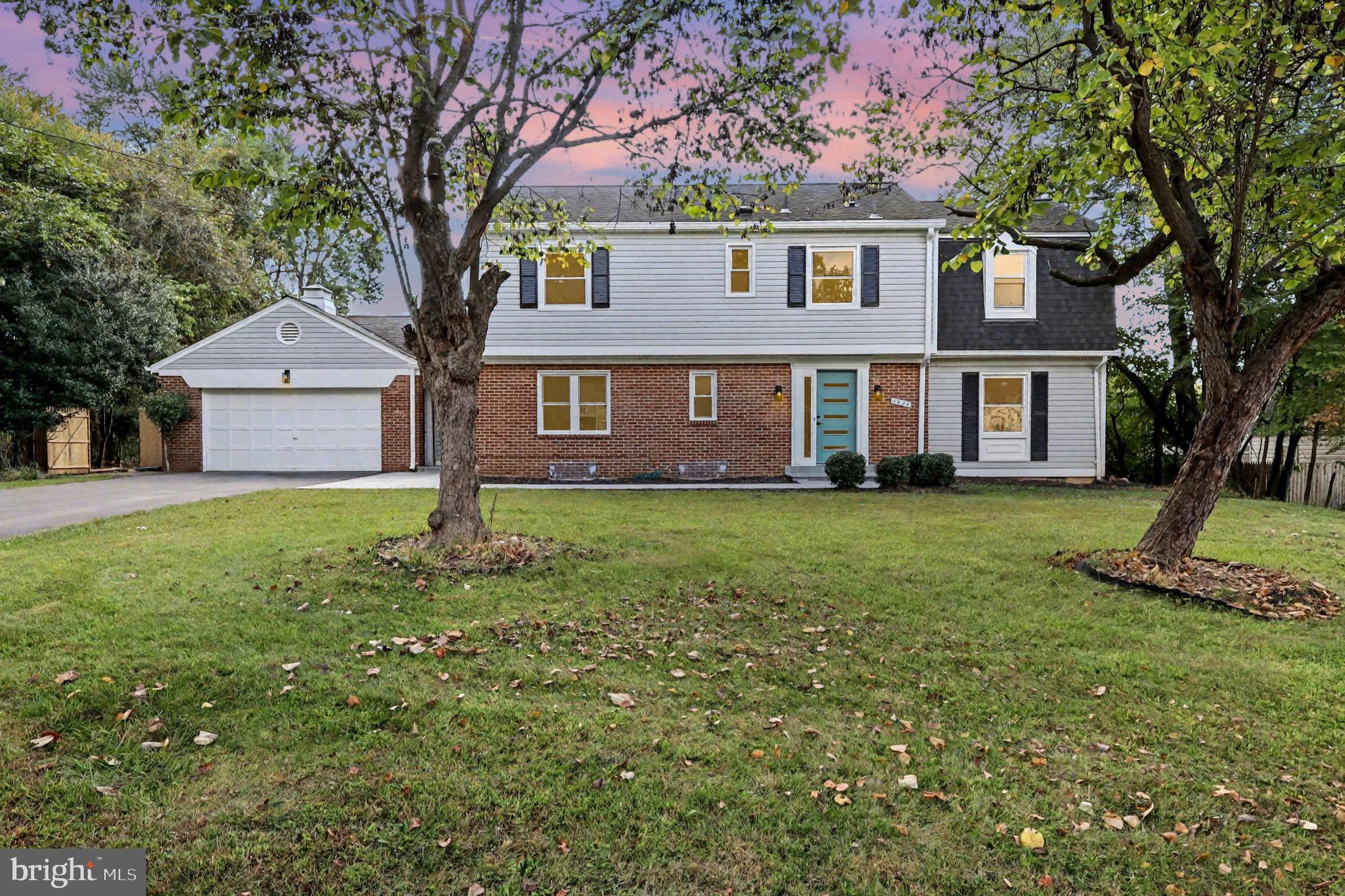 2428 WHITE HORSE LANE