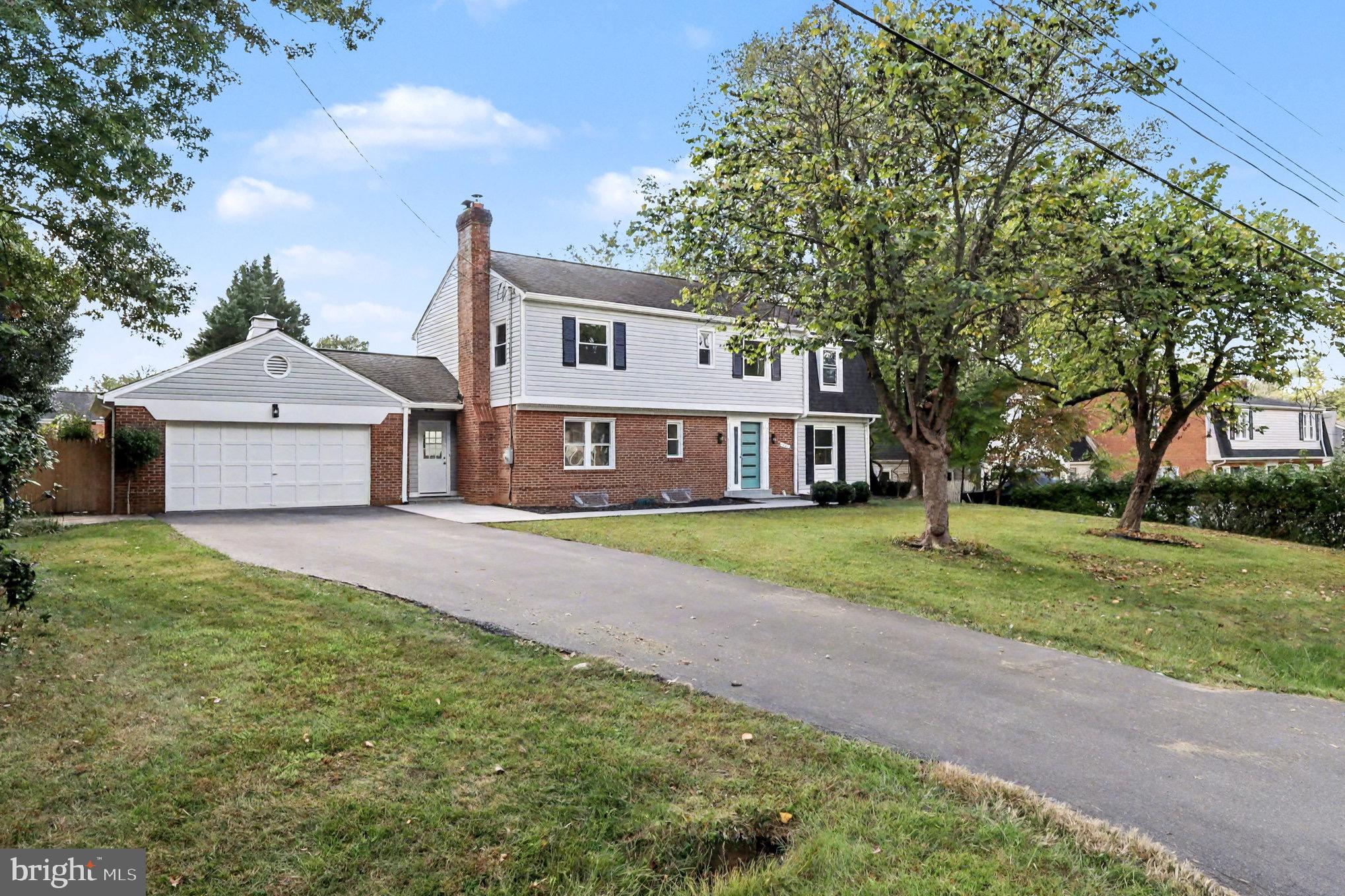 2428 WHITE HORSE LANE