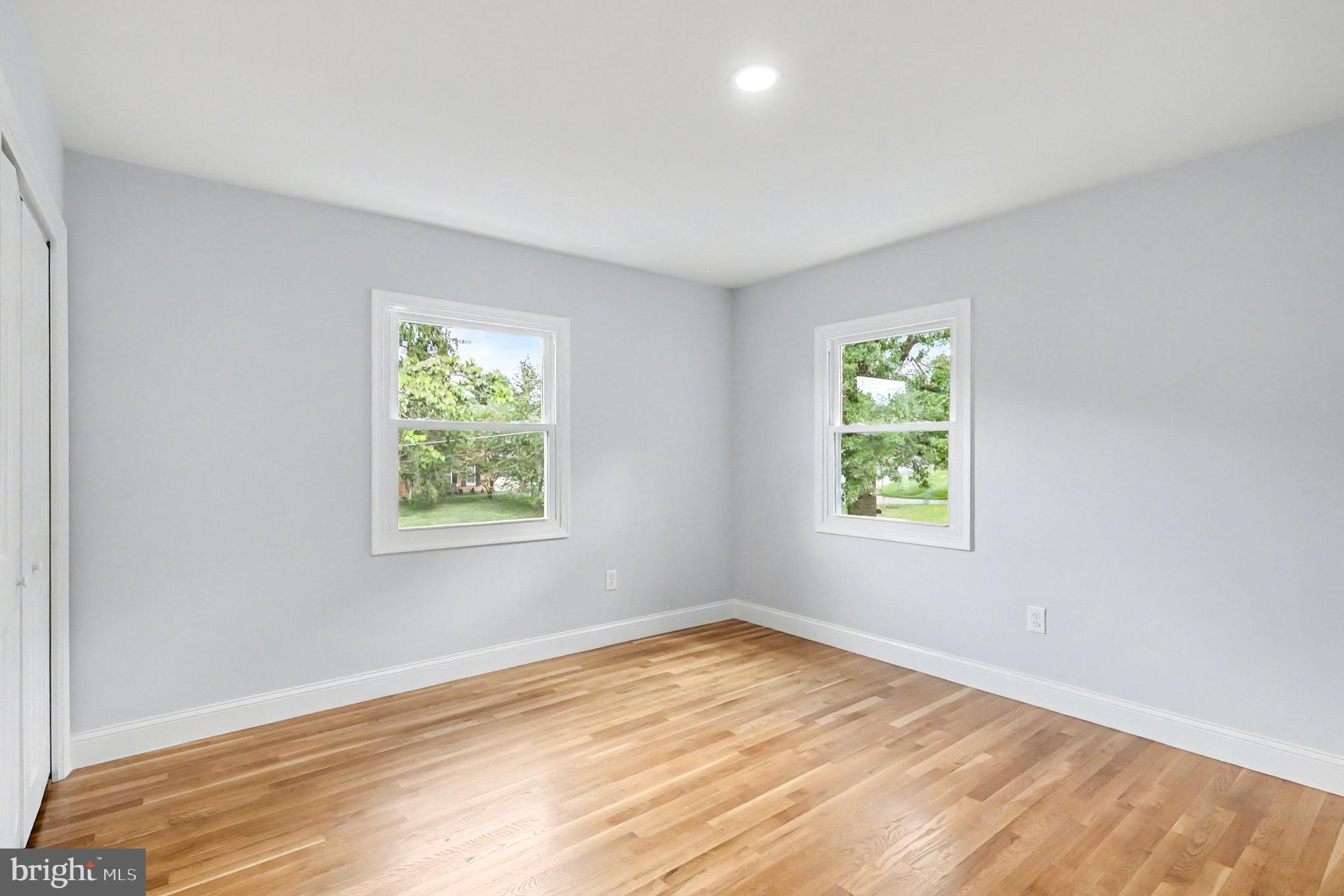 LAYHILL VILLAGE - Residential