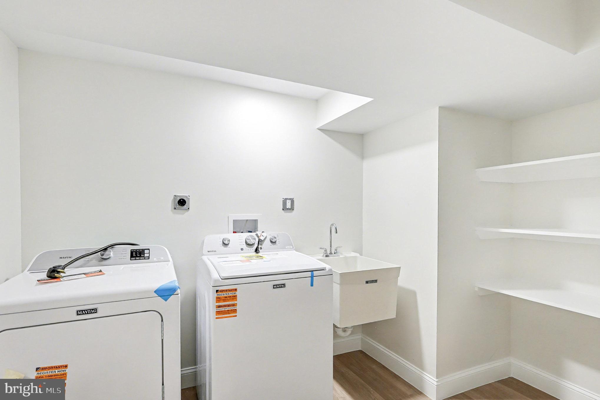 LAYHILL VILLAGE - Residential