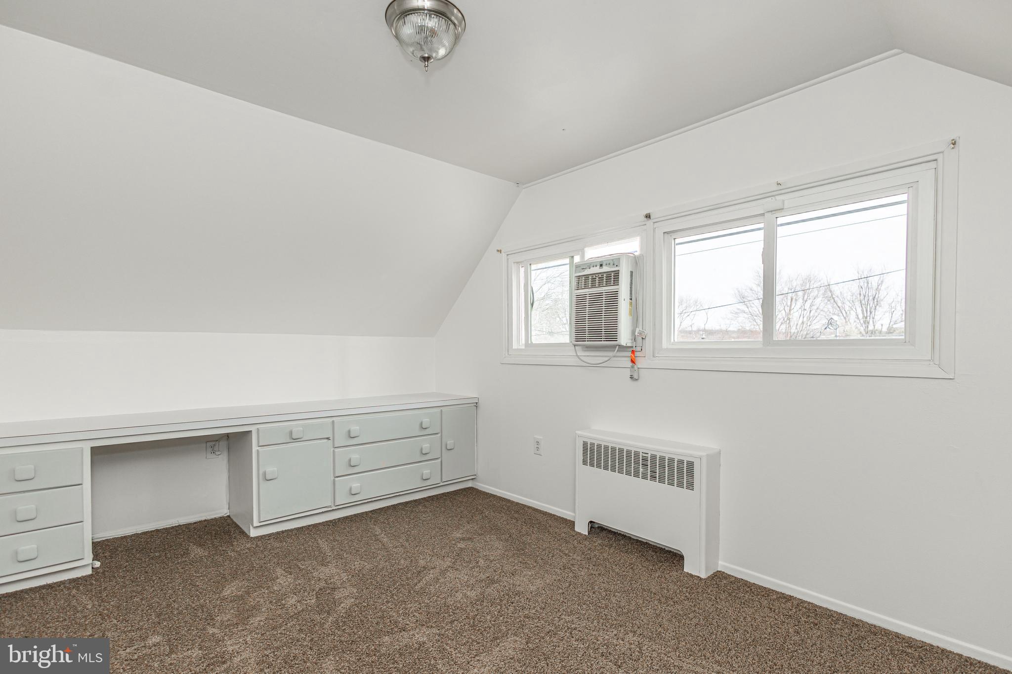 HIGHLAND PARK - Residential Lease