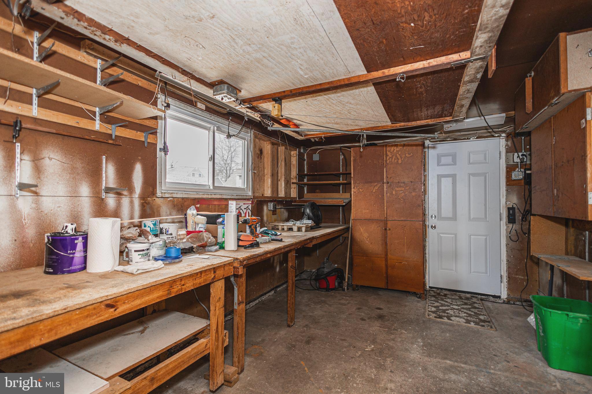 HIGHLAND PARK - Residential Lease