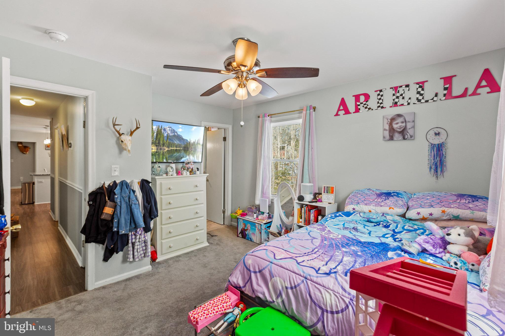 BEVERLY ESTATES - Residential