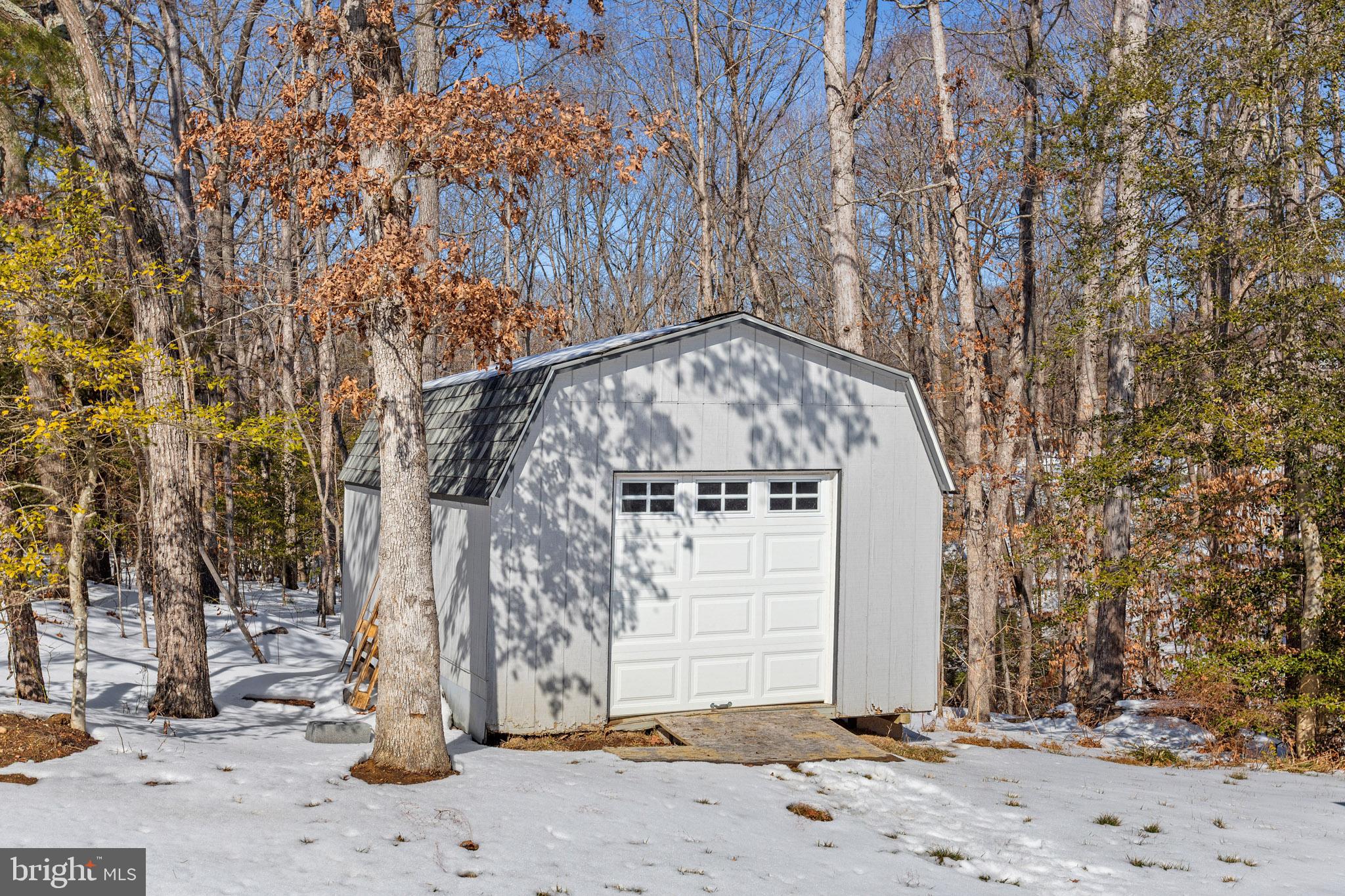 BEVERLY ESTATES - Residential