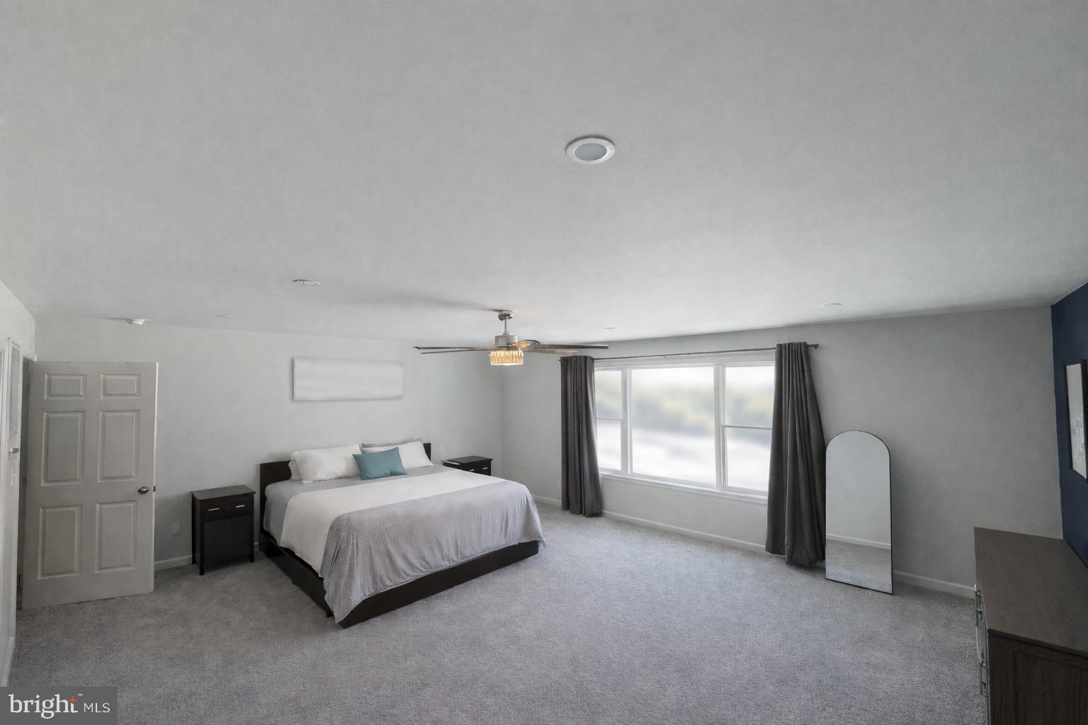 BEVERLY ESTATES - Residential