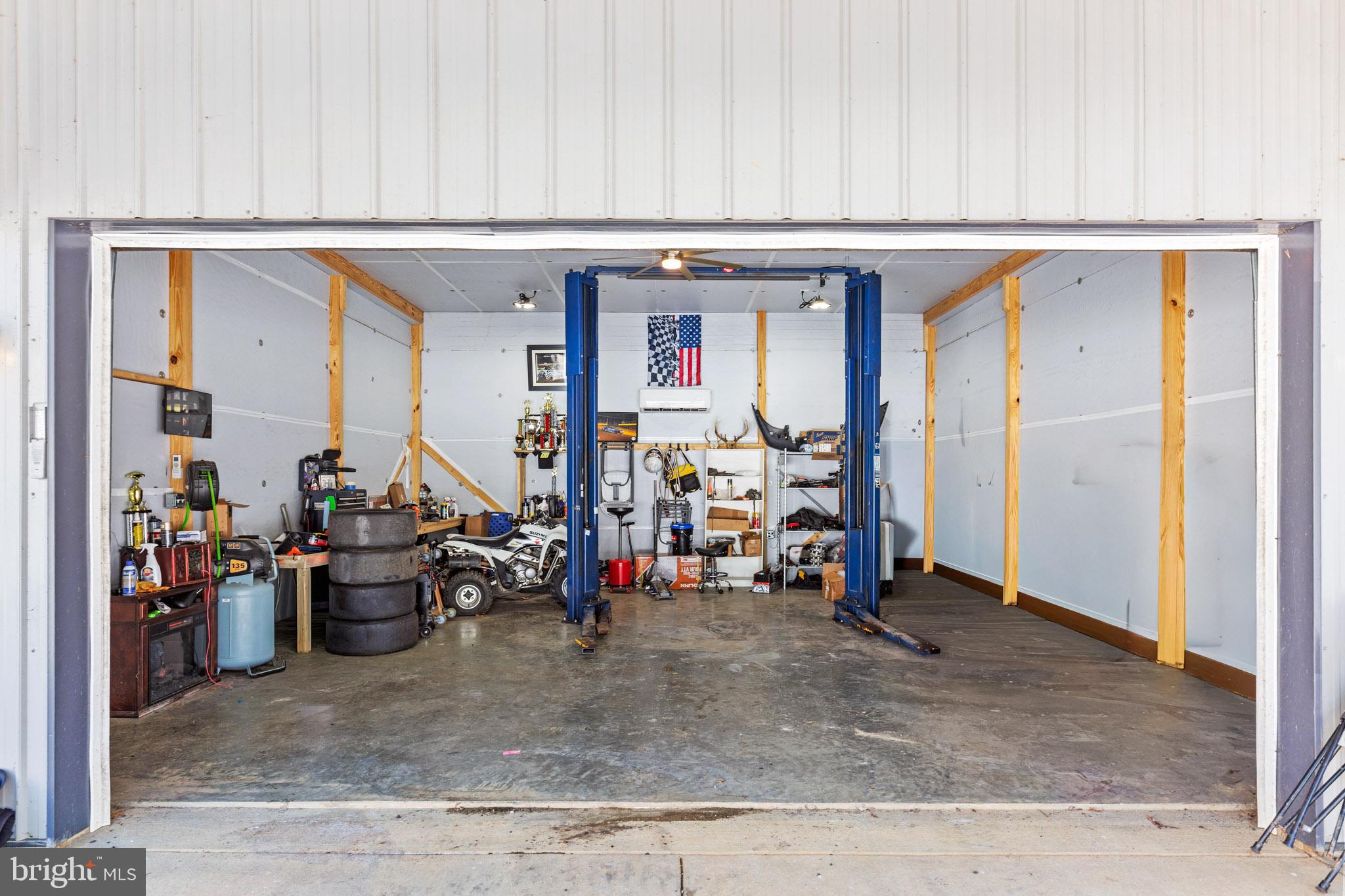 BEVERLY ESTATES - Residential