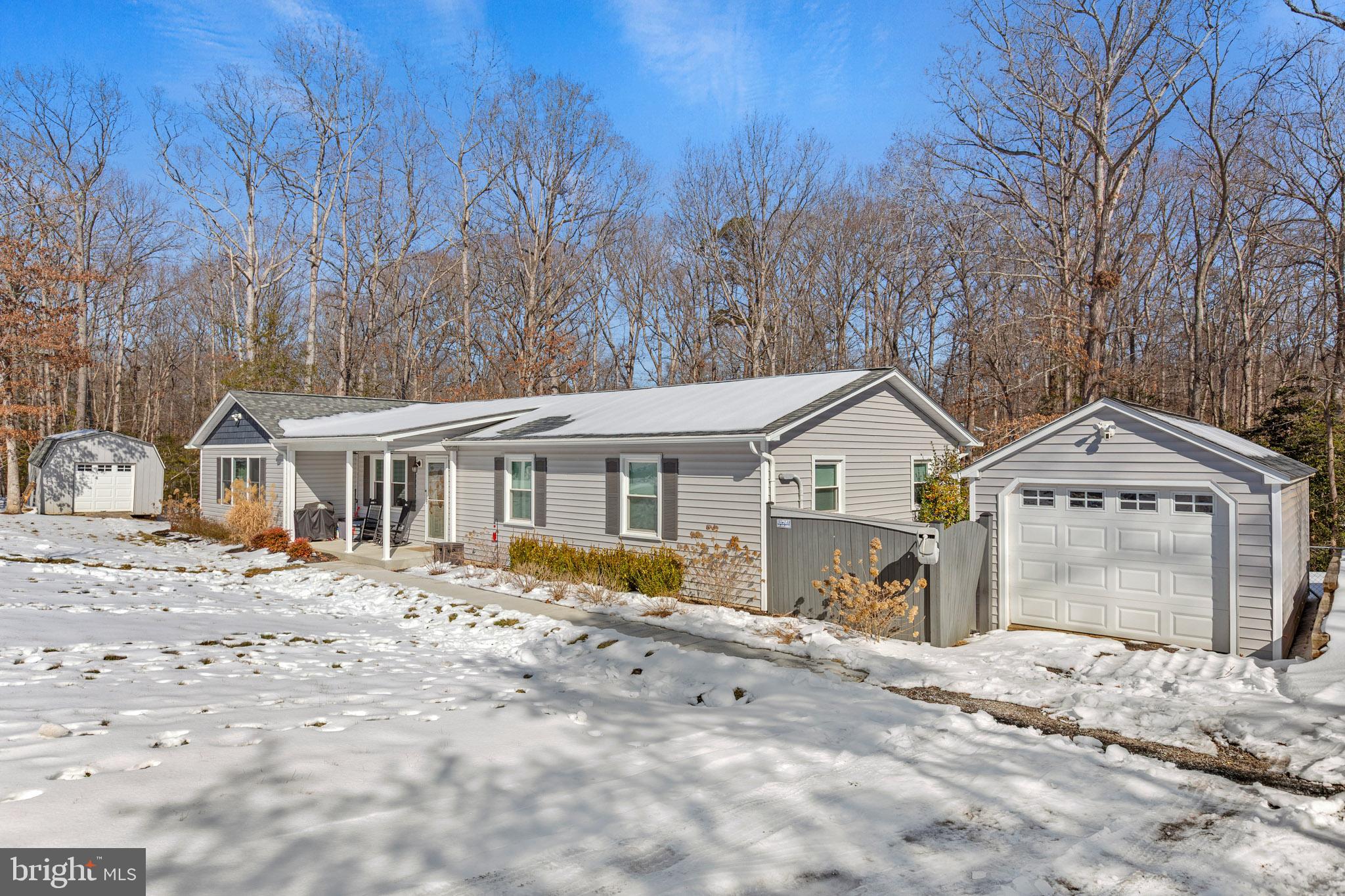 BEVERLY ESTATES - Residential