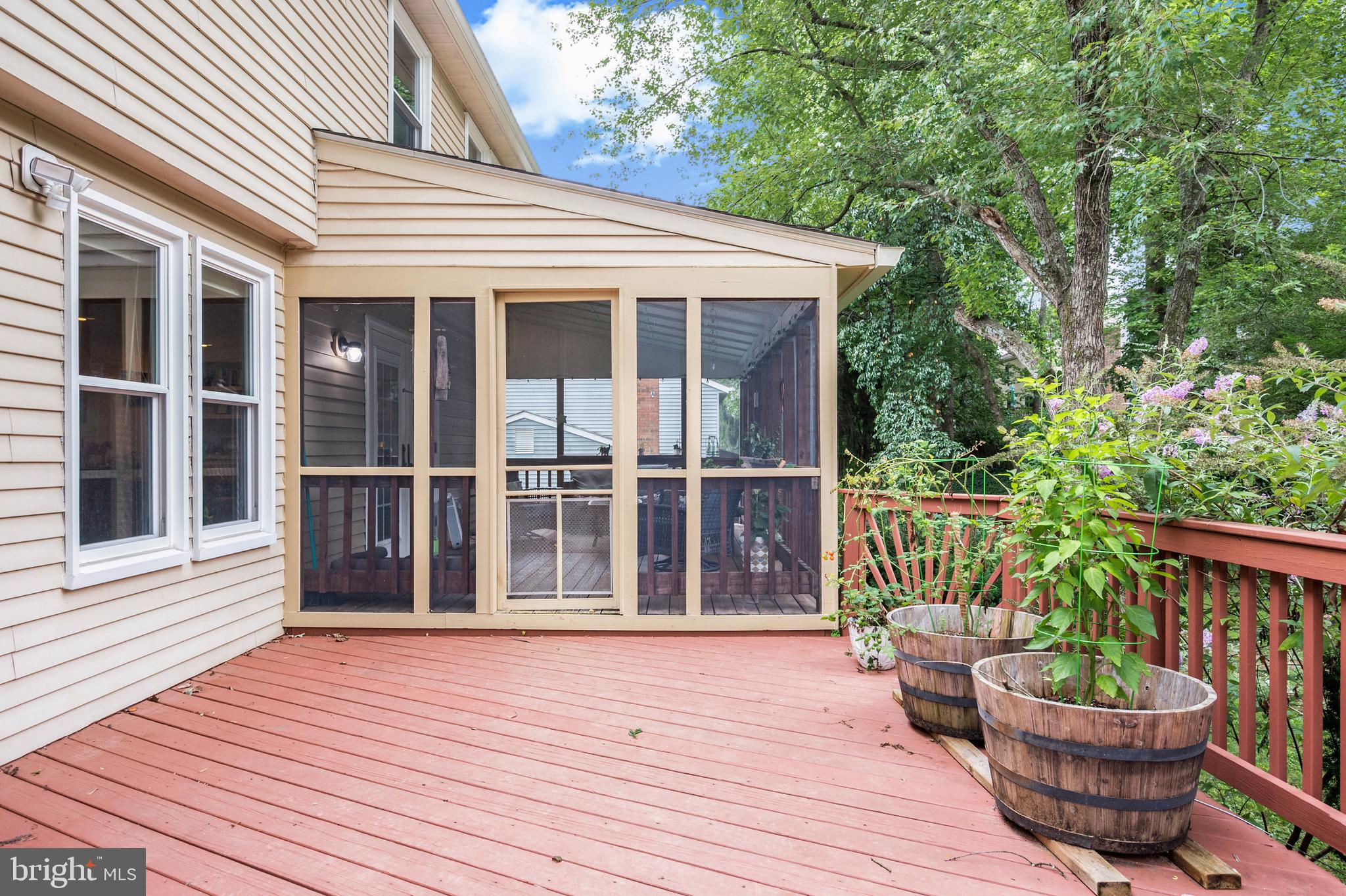 MONTCLAIR - Residential