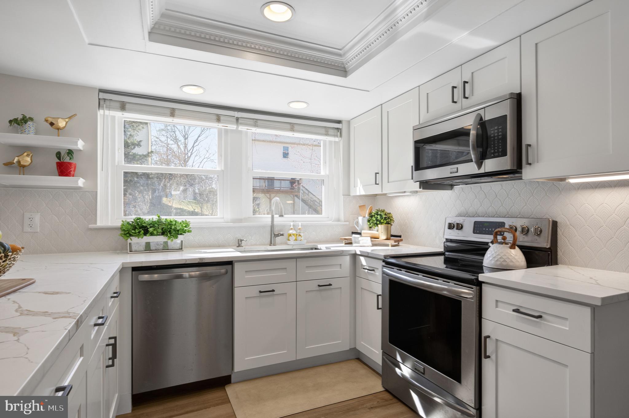 MONTCLAIR - Residential