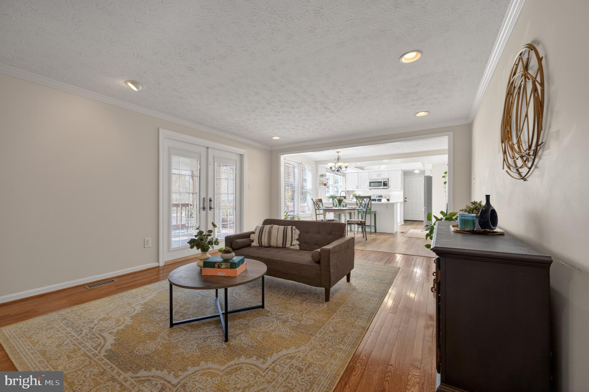 MONTCLAIR - Residential