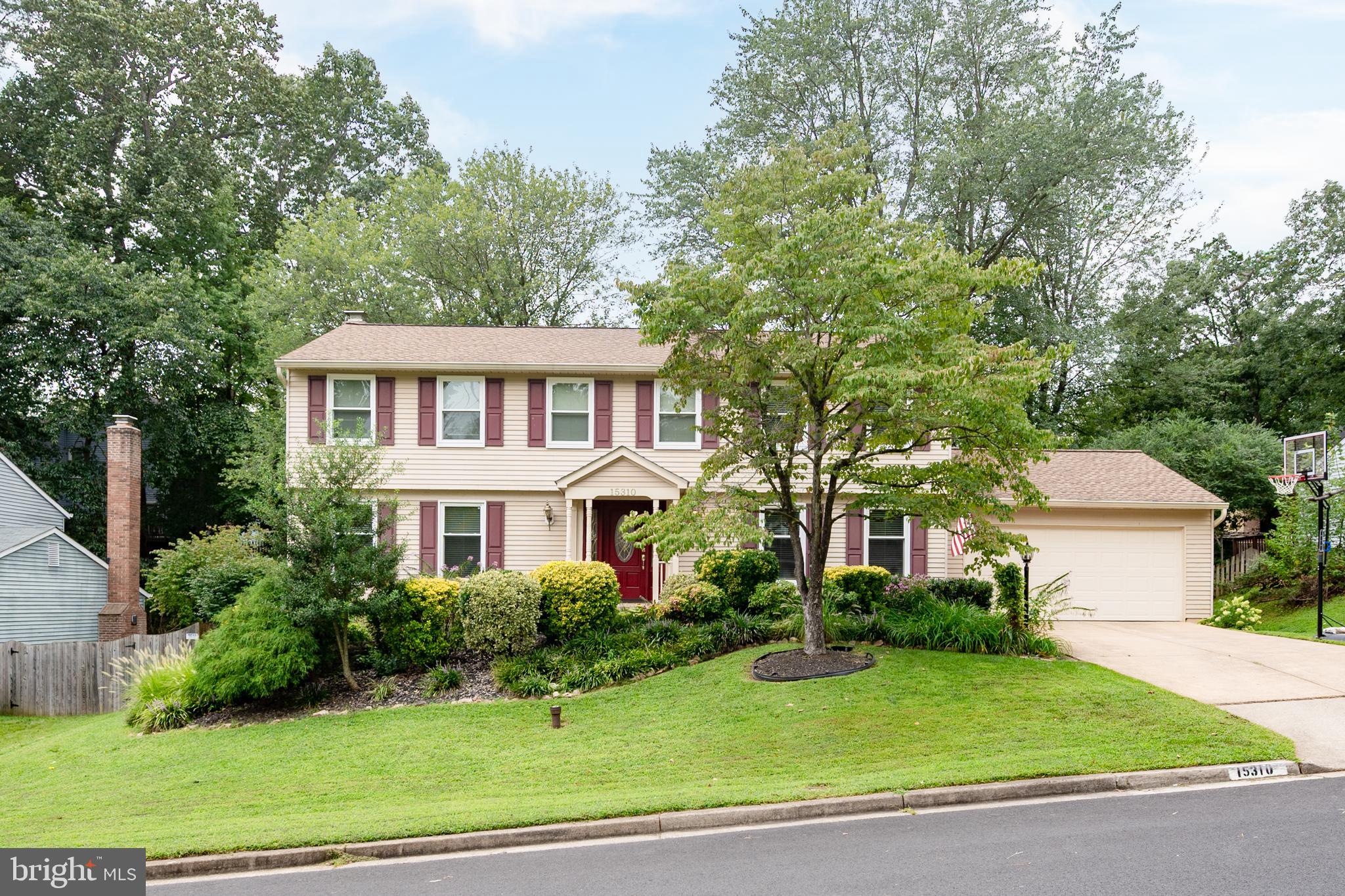 MONTCLAIR - Residential