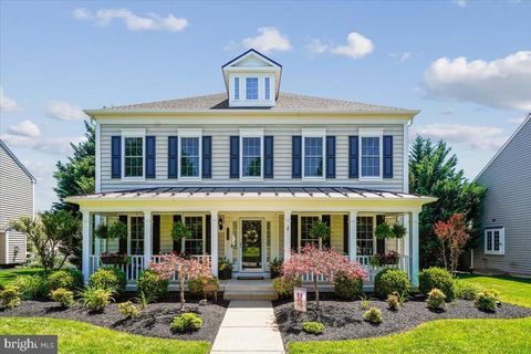 Photo of 41305 Windybush Drive, LEESBURG, VA 20175 (MLS # VALO2122376)