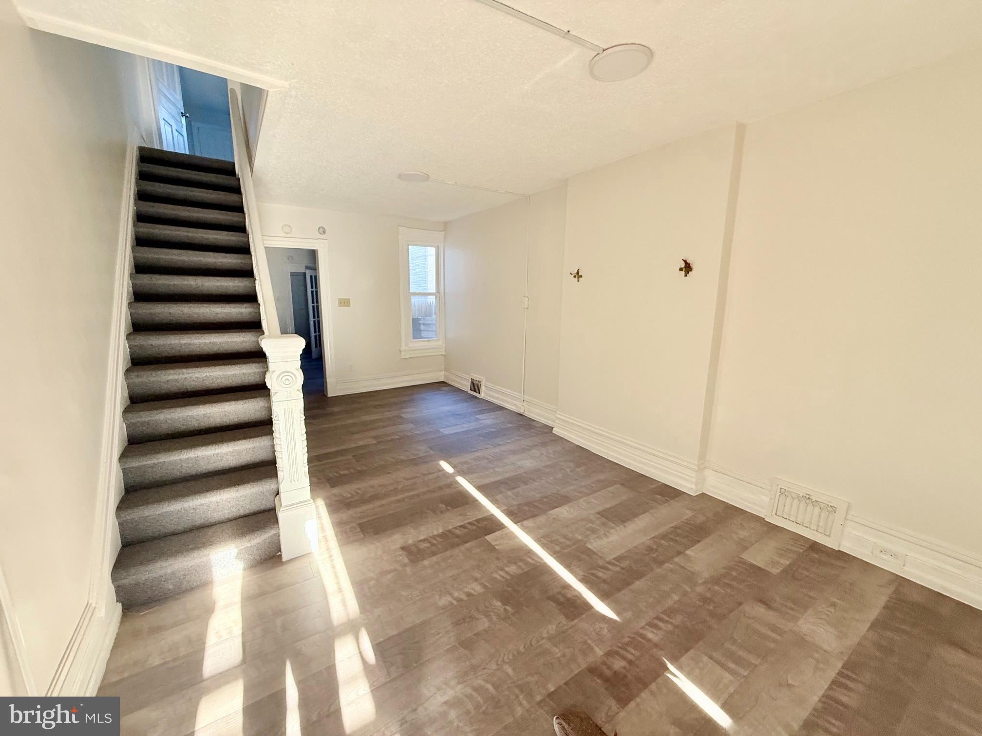 719 N 12TH STREET