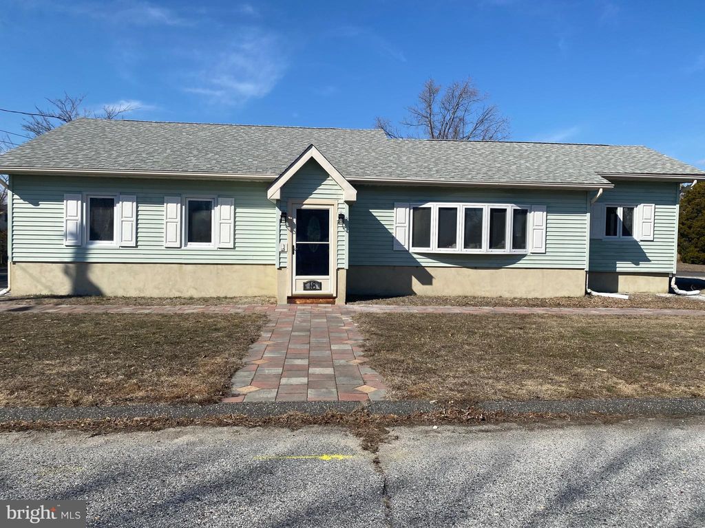 Photo of 18 Vassar Ave, FORTESCUE, NJ 08321 (MLS # NJCB2027228)