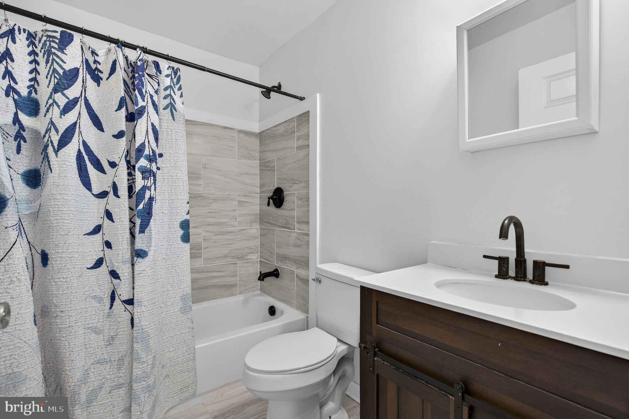 SHENANDOAH  SHORES - Residential