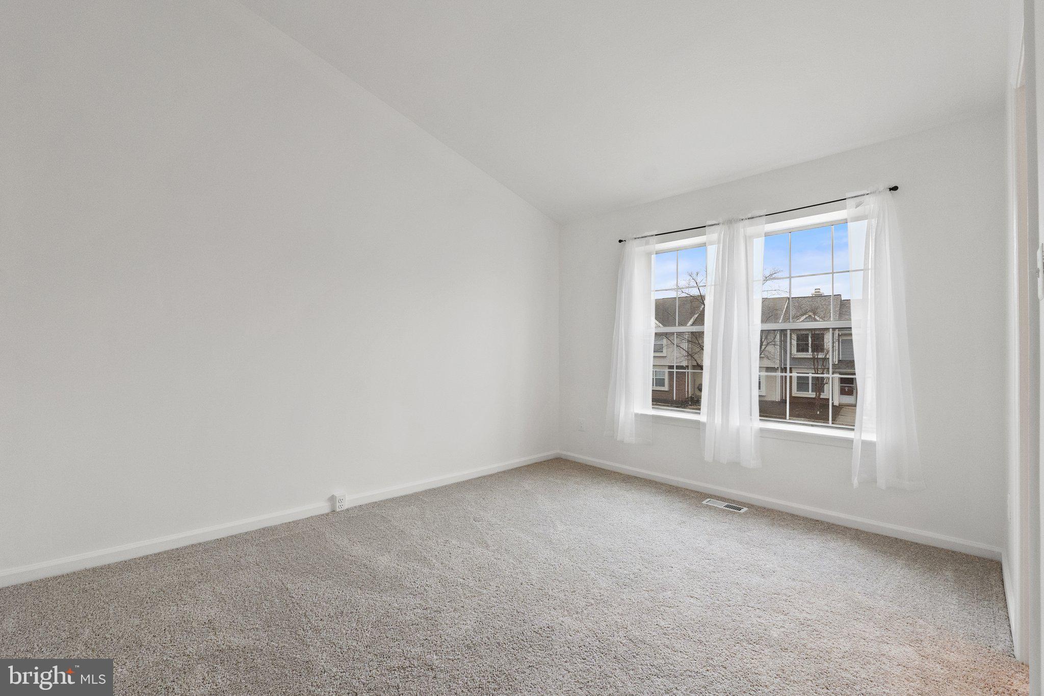 ROLLING RIDGE - Residential