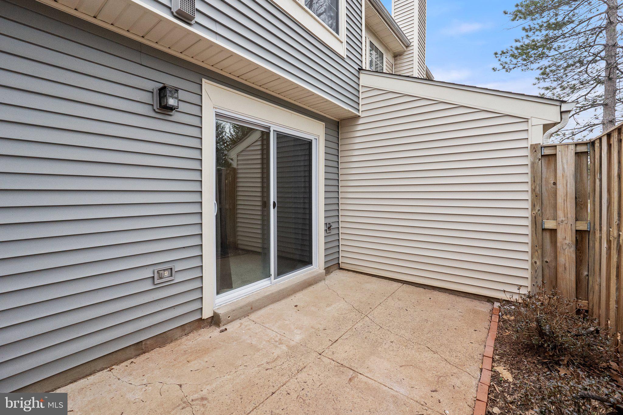 ROLLING RIDGE - Residential