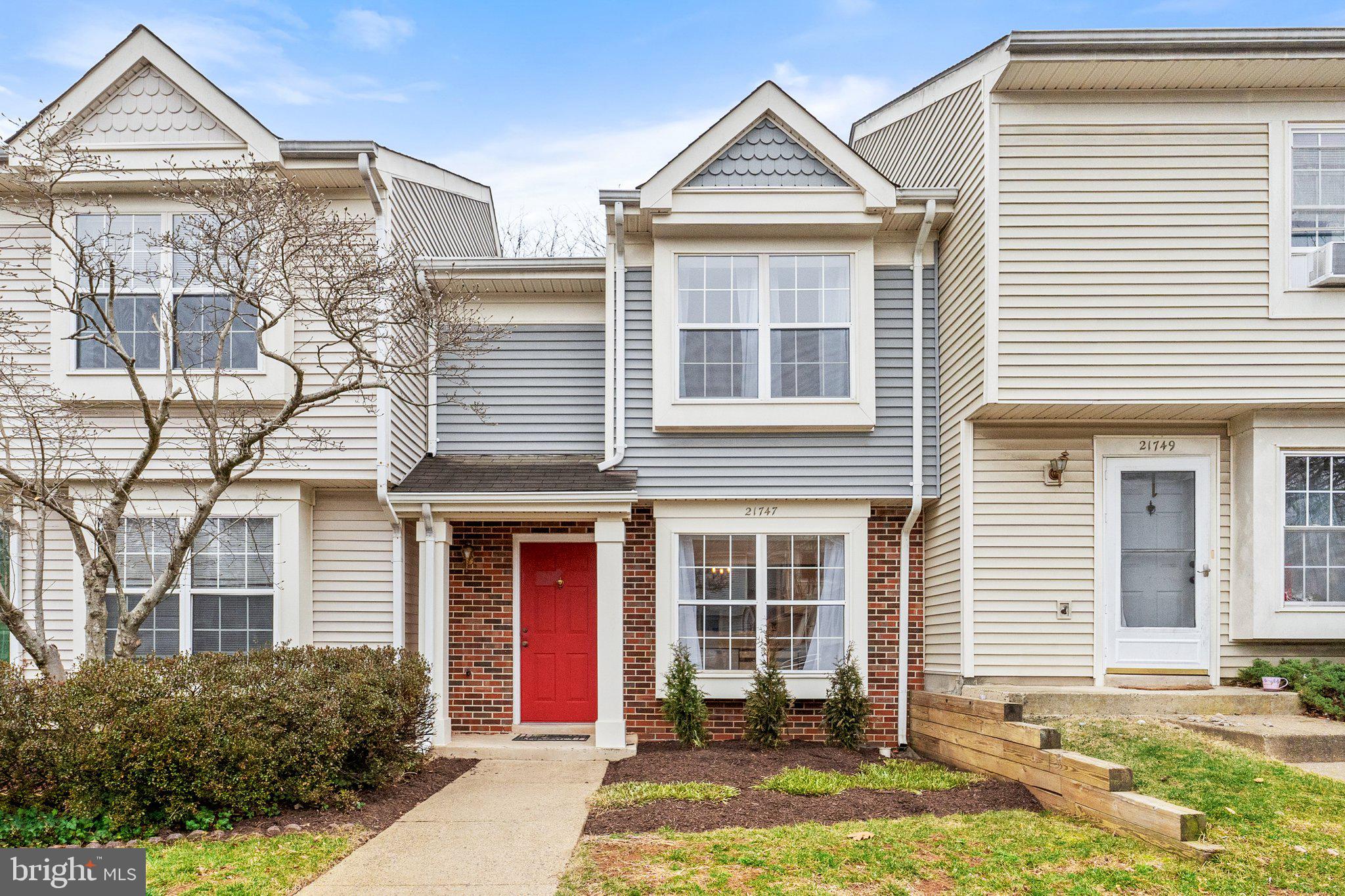 ROLLING RIDGE - Residential