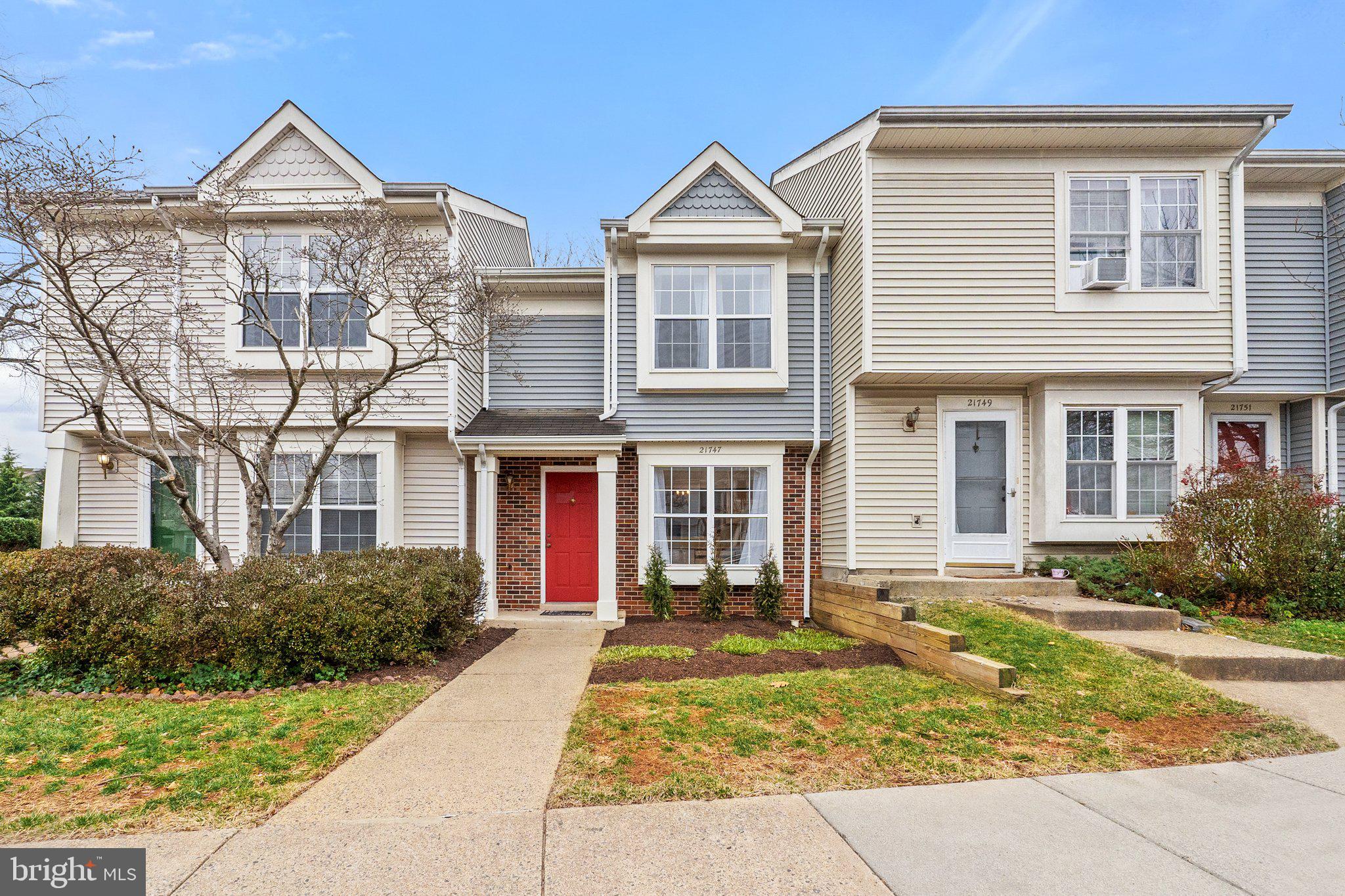 ROLLING RIDGE - Residential