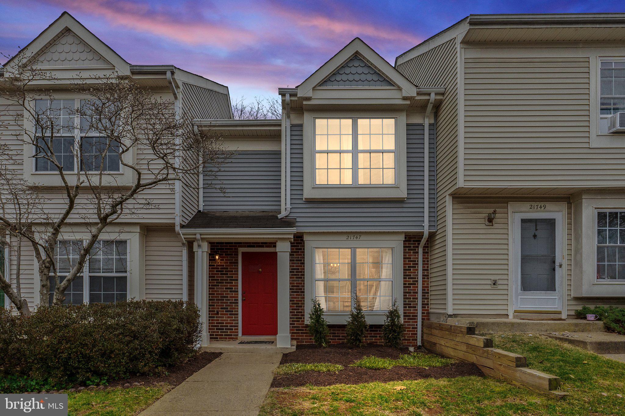 ROLLING RIDGE - Residential