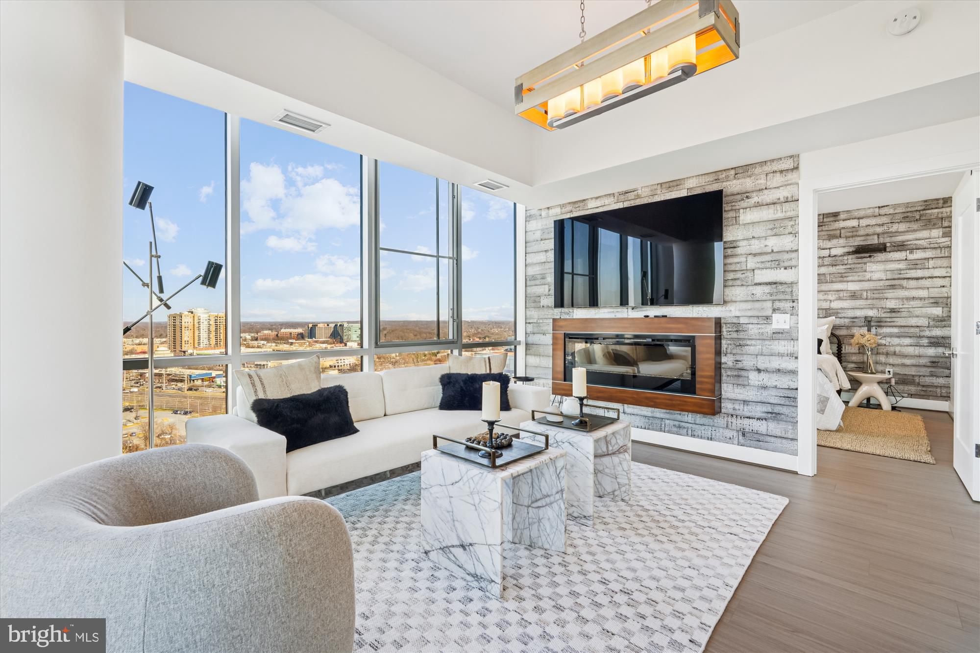 PIKE AND ROSE - Residential Lease