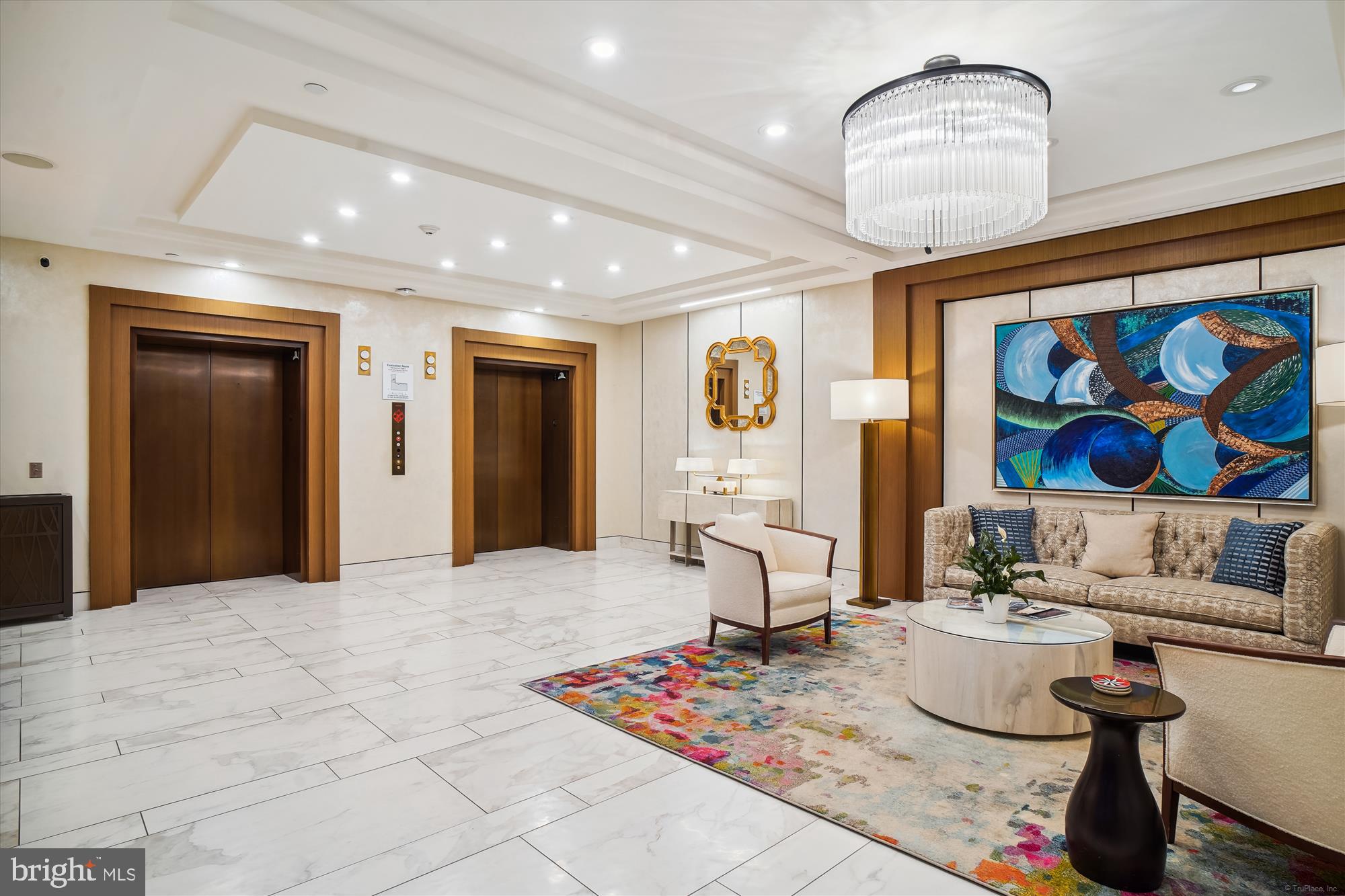 PIKE AND ROSE - Residential Lease