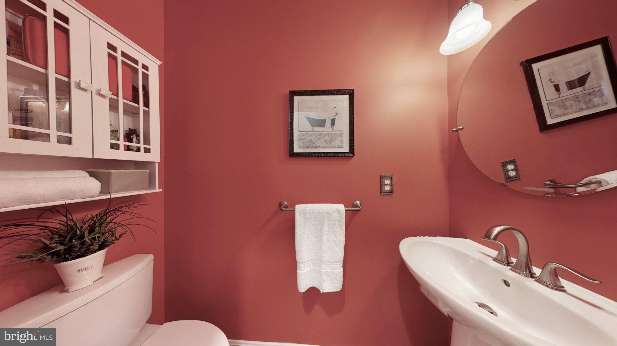 BROADLANDS - Residential