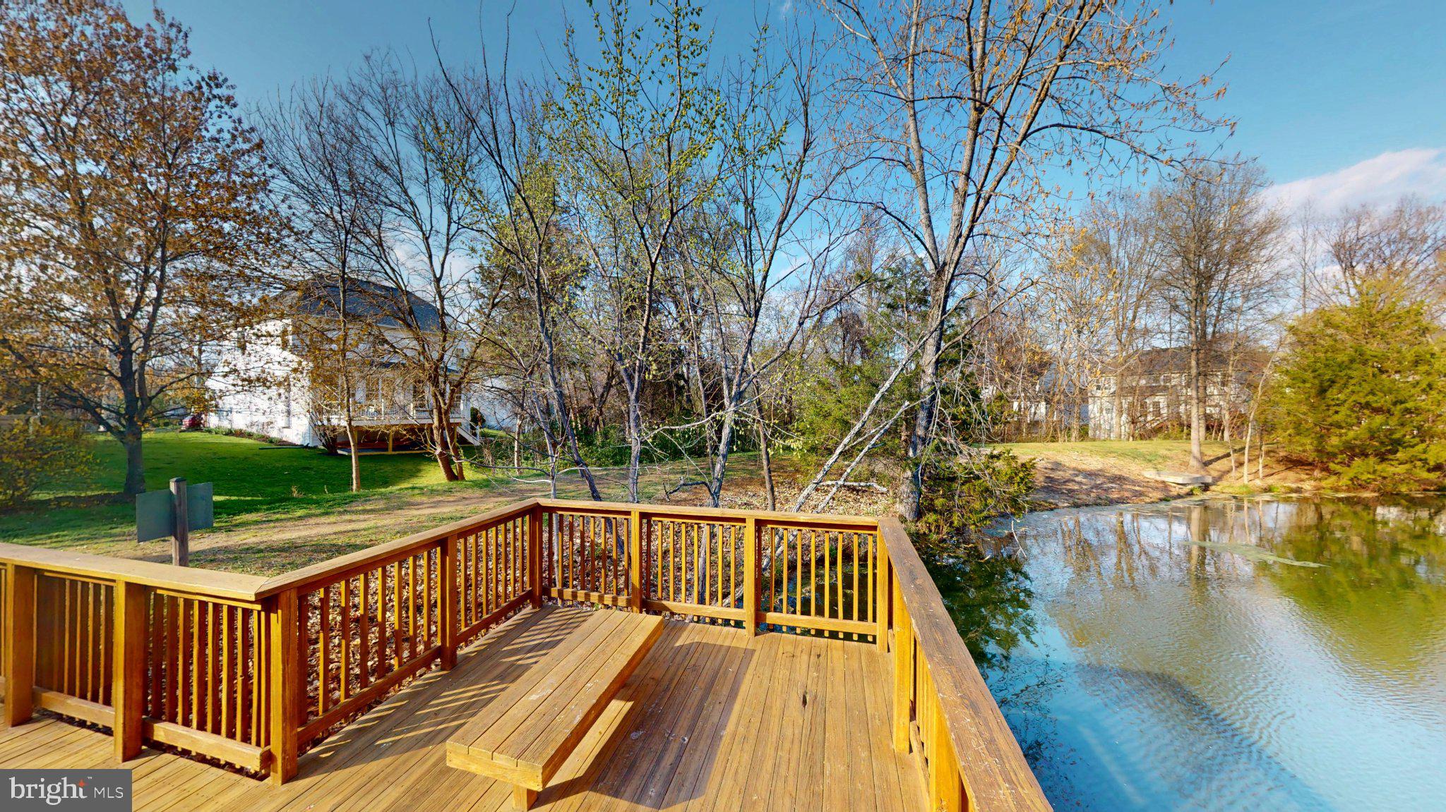 BROADLANDS - Residential