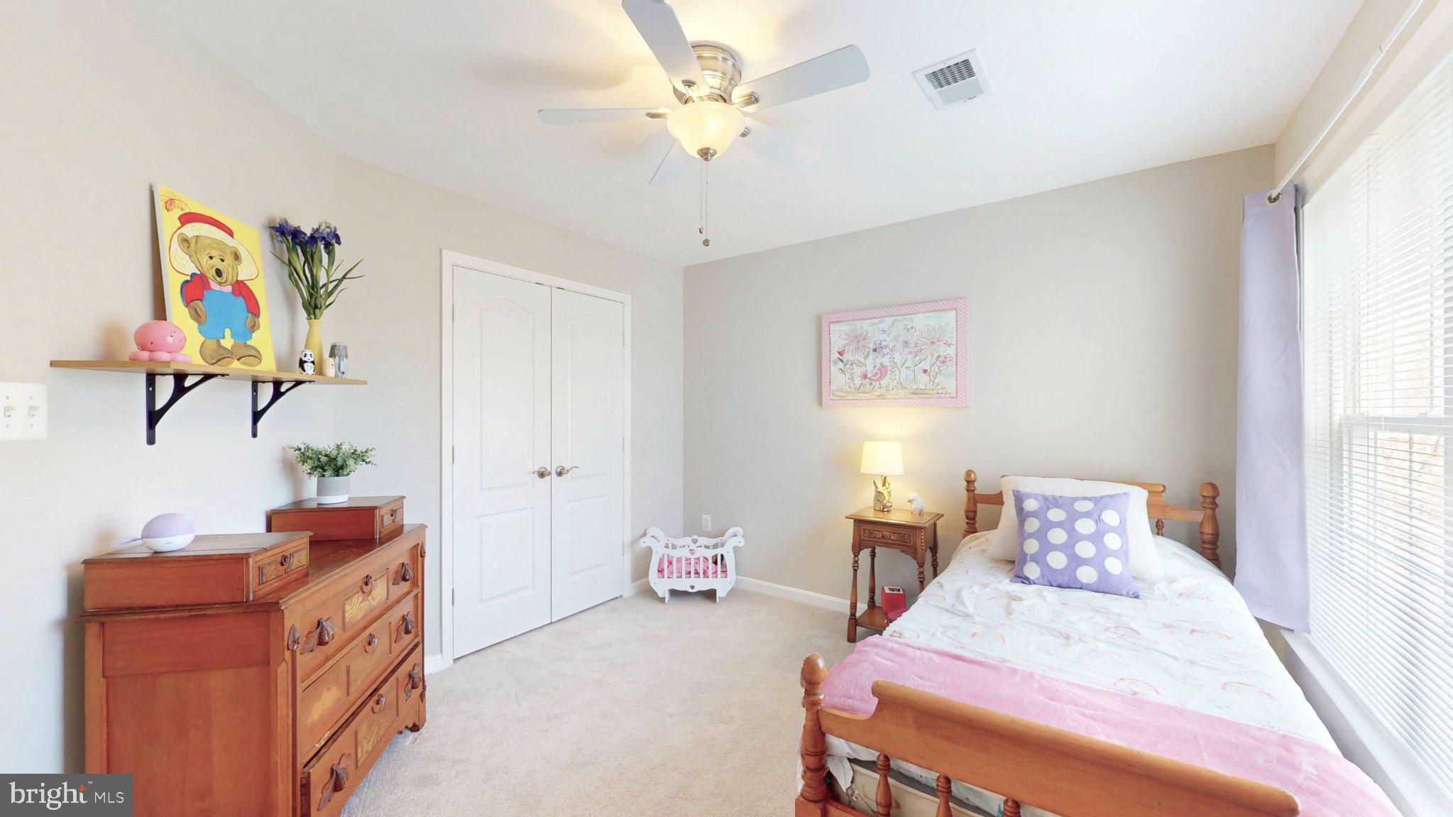 BROADLANDS - Residential