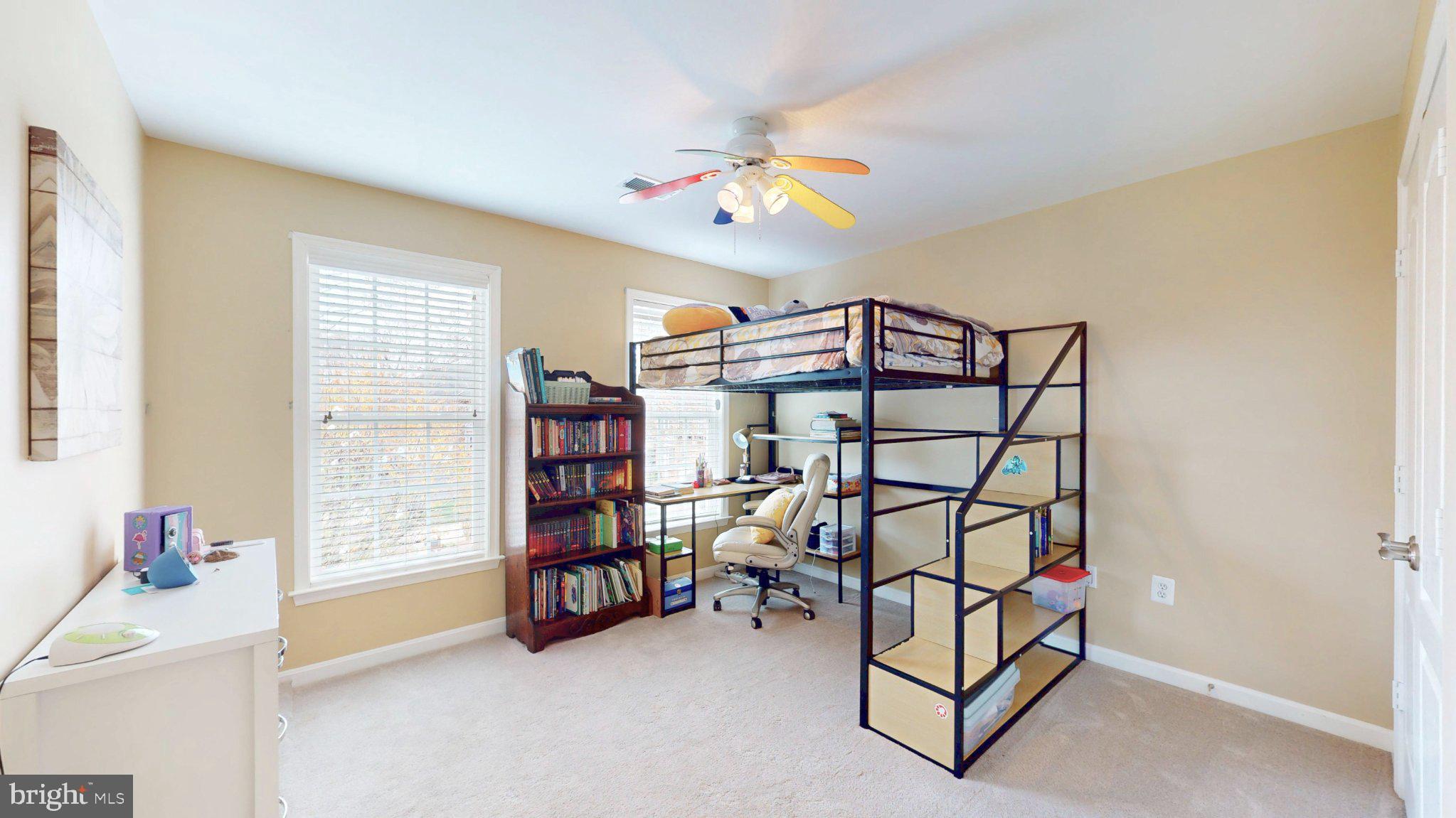 BROADLANDS - Residential